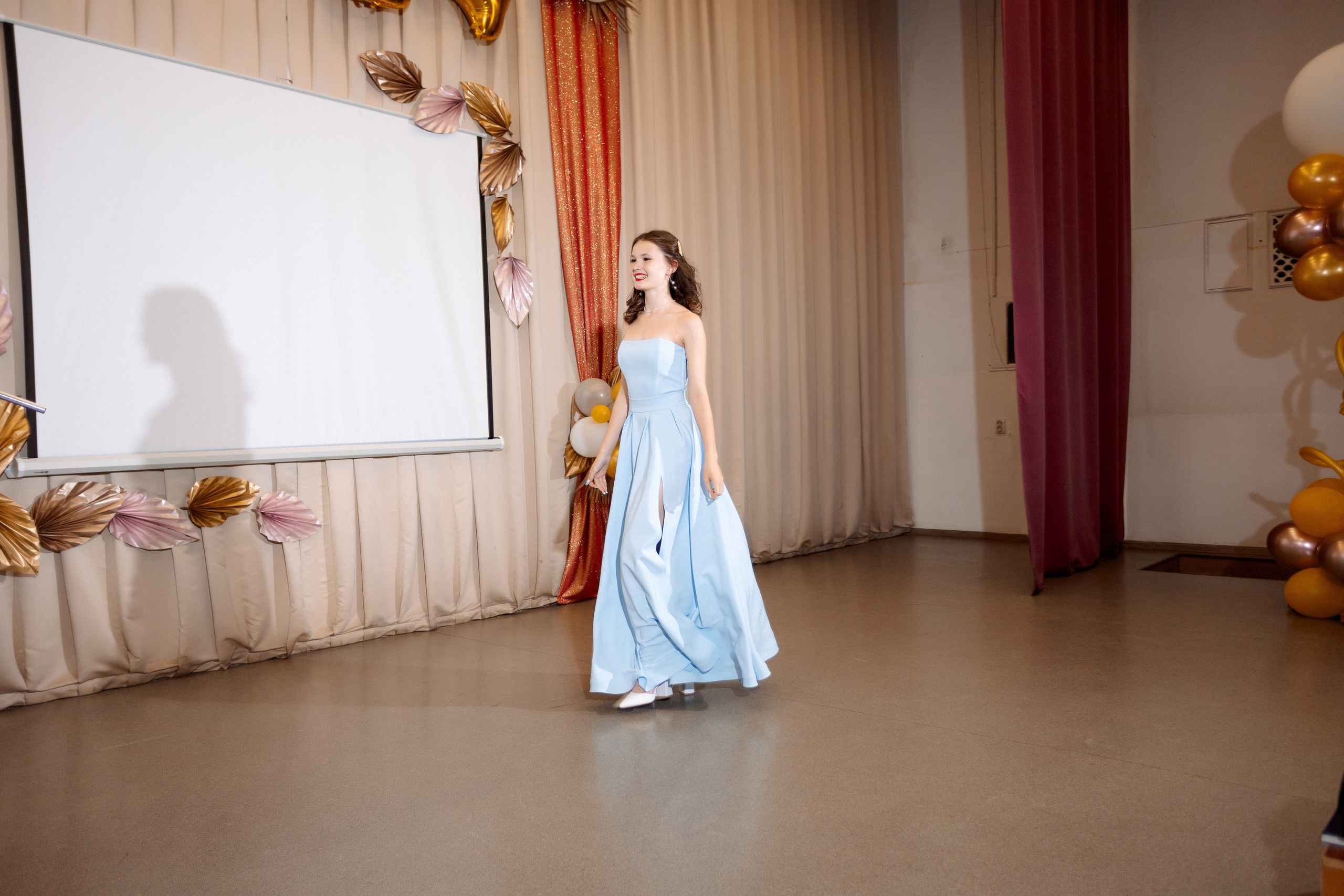 ВРУЧЕНИЕ АТТЕСТАТОВ: Пример. Все фото. Профессиональный фотограф в Ижевске Леша Петров