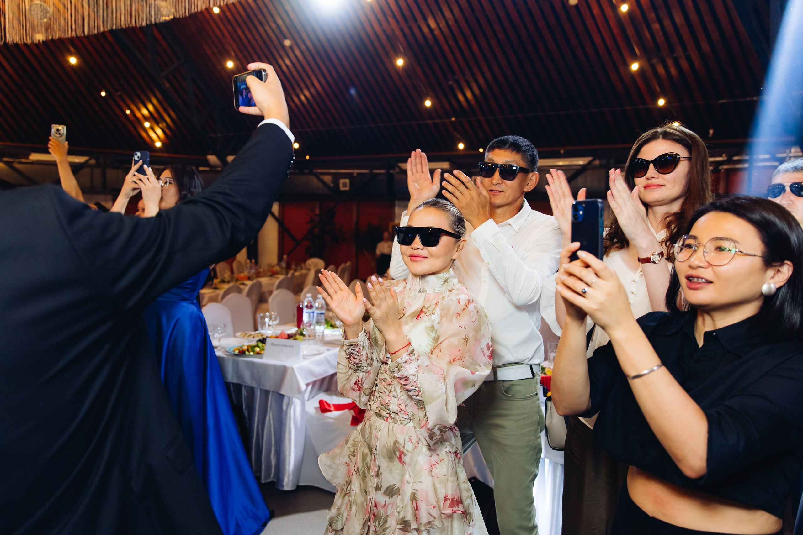 Выпускной вечер. 49 школа. Баран на корове. Свадебный и семейный фотограф в Улан-Удэ