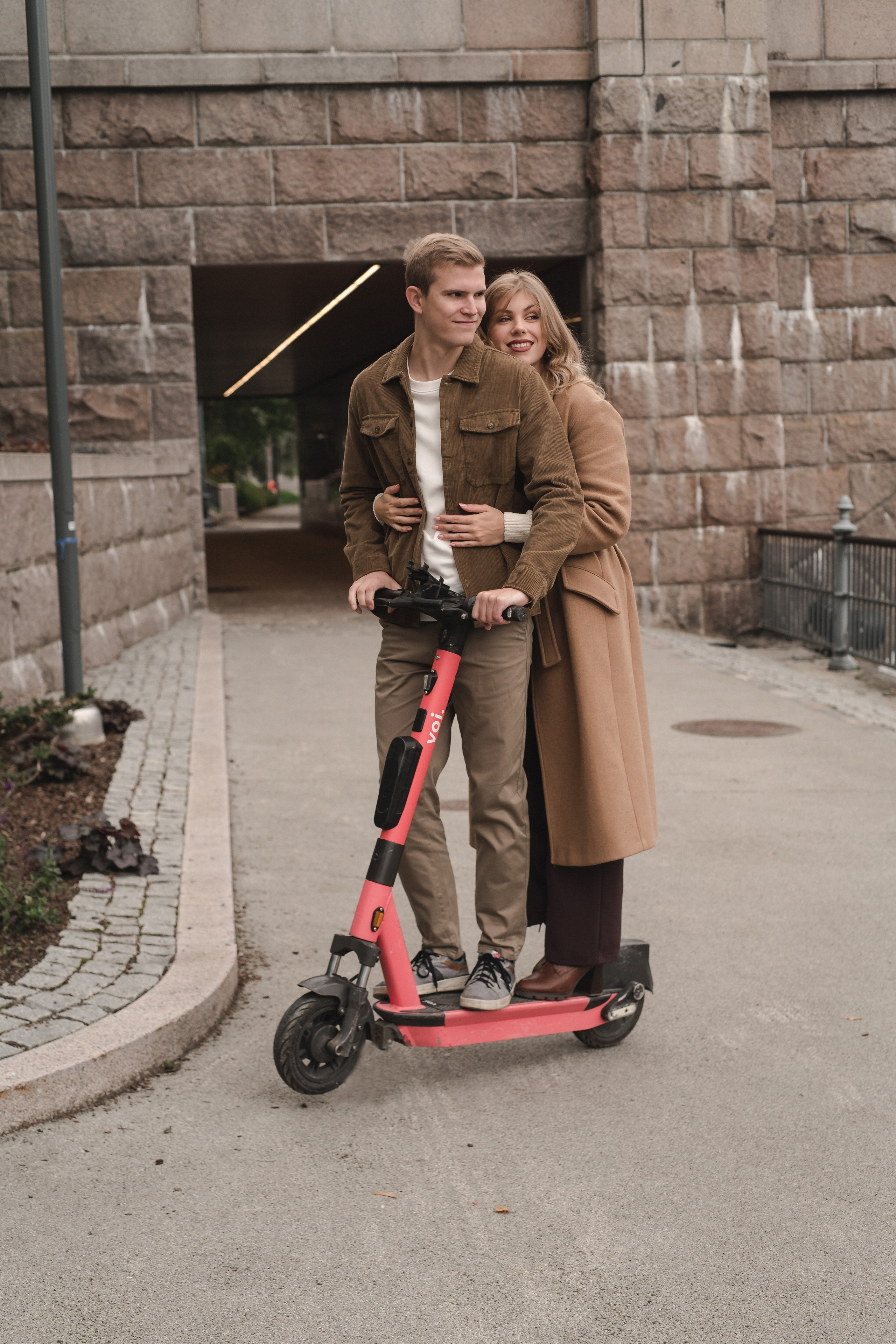 Emilia and Ettu. Family and content photographer