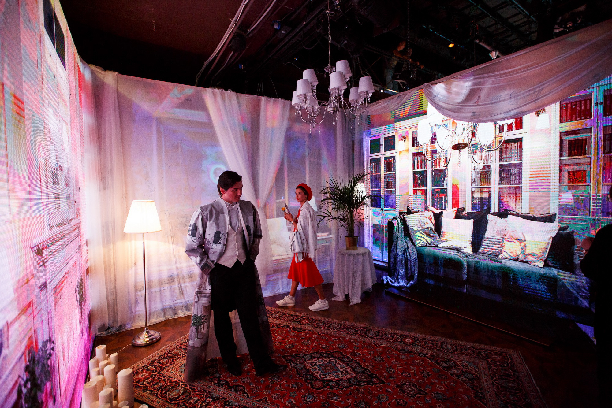 Презентация нового каталога IKEA 2018 в театре Современник. Фотограф Иван Недорез