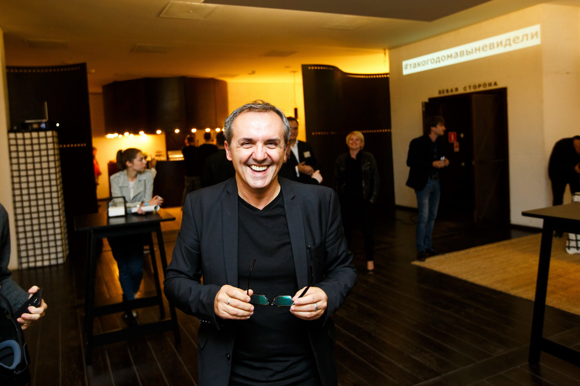 Презентация нового каталога IKEA 2018 в театре Современник. Фотограф Иван Недорез