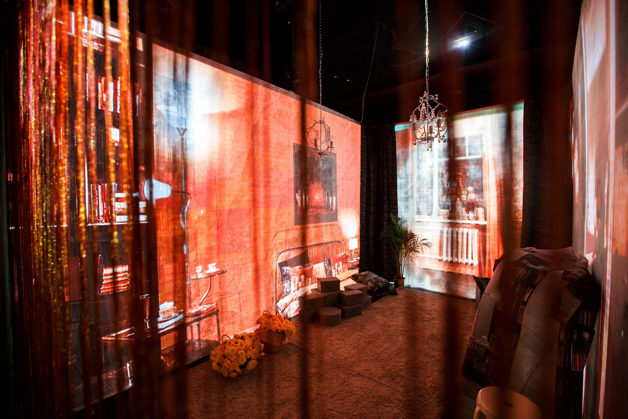 Презентация нового каталога IKEA 2018 в театре Современник. Фотограф Иван Недорез