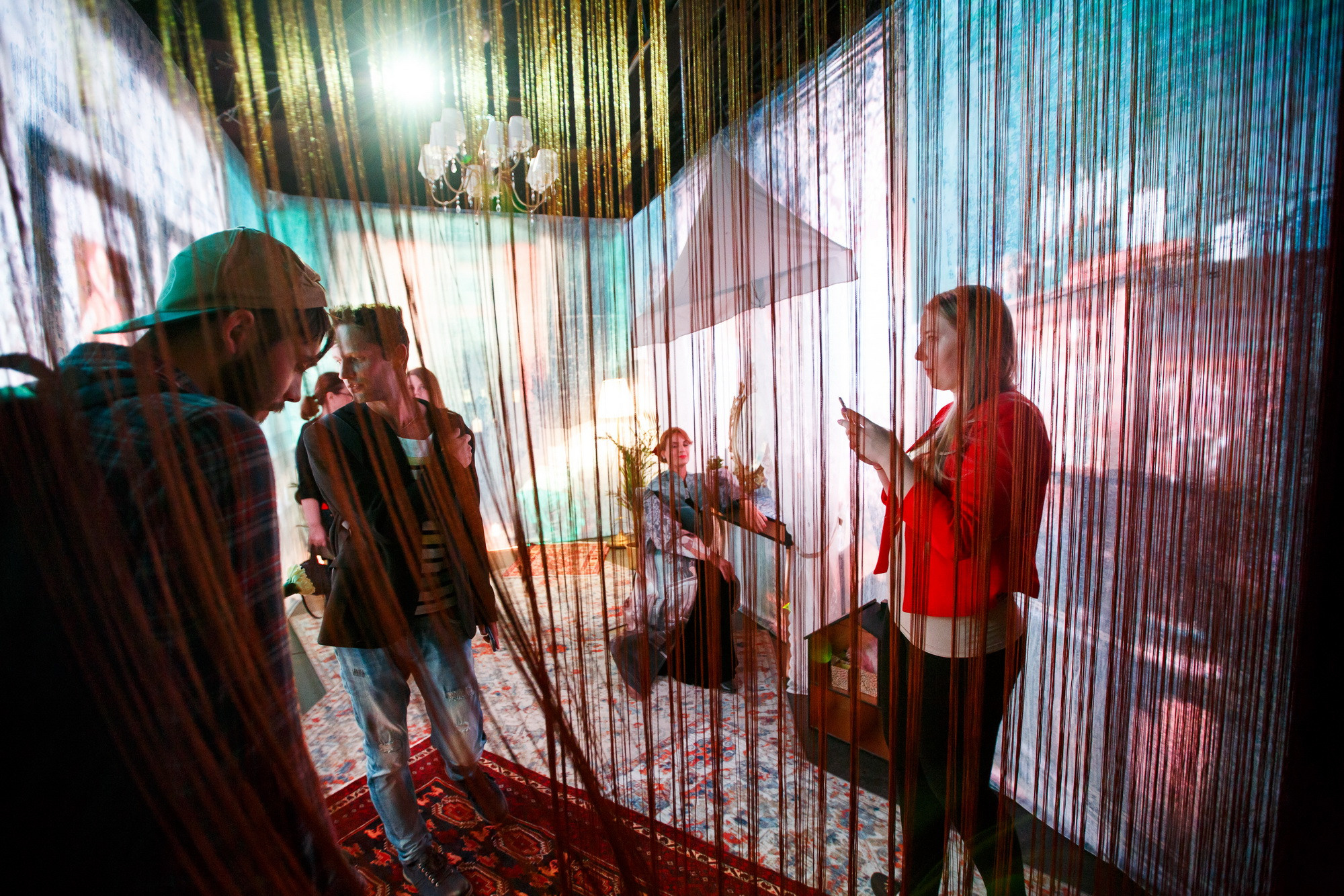 Презентация нового каталога IKEA 2018 в театре Современник. Фотограф Иван Недорез