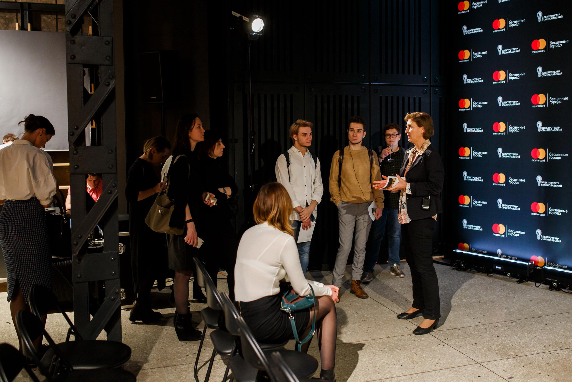MasterCard Бесценные города Электротеатр Станиславский. Фотограф Иван Недорез