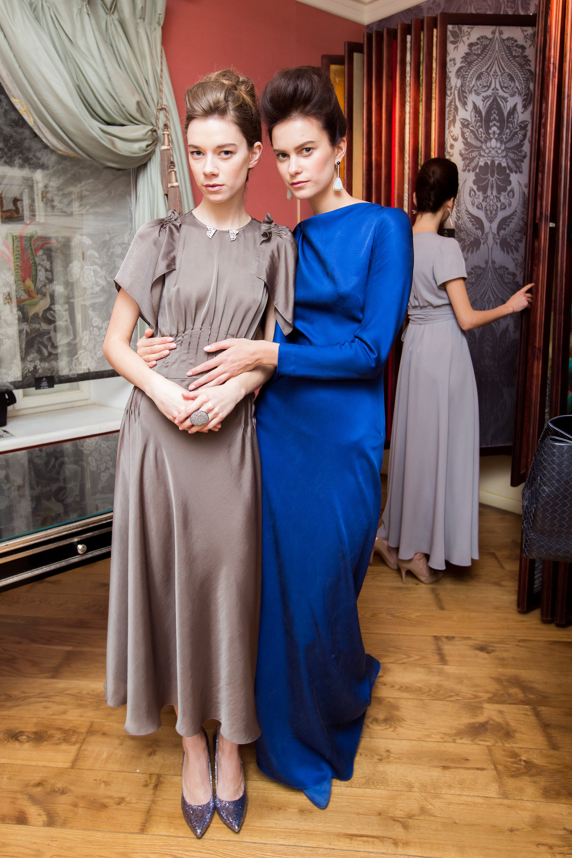 ARNGOLDT закрытый показ в салоне de Cournay. Фотограф Иван Недорез