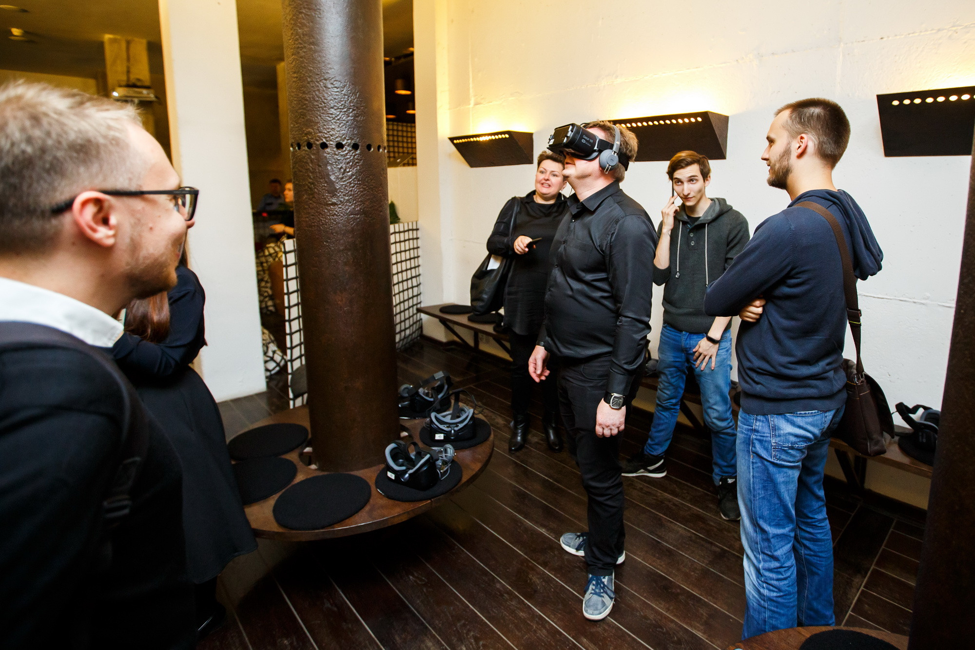 Презентация нового каталога IKEA 2018 в театре Современник. Фотограф Иван Недорез