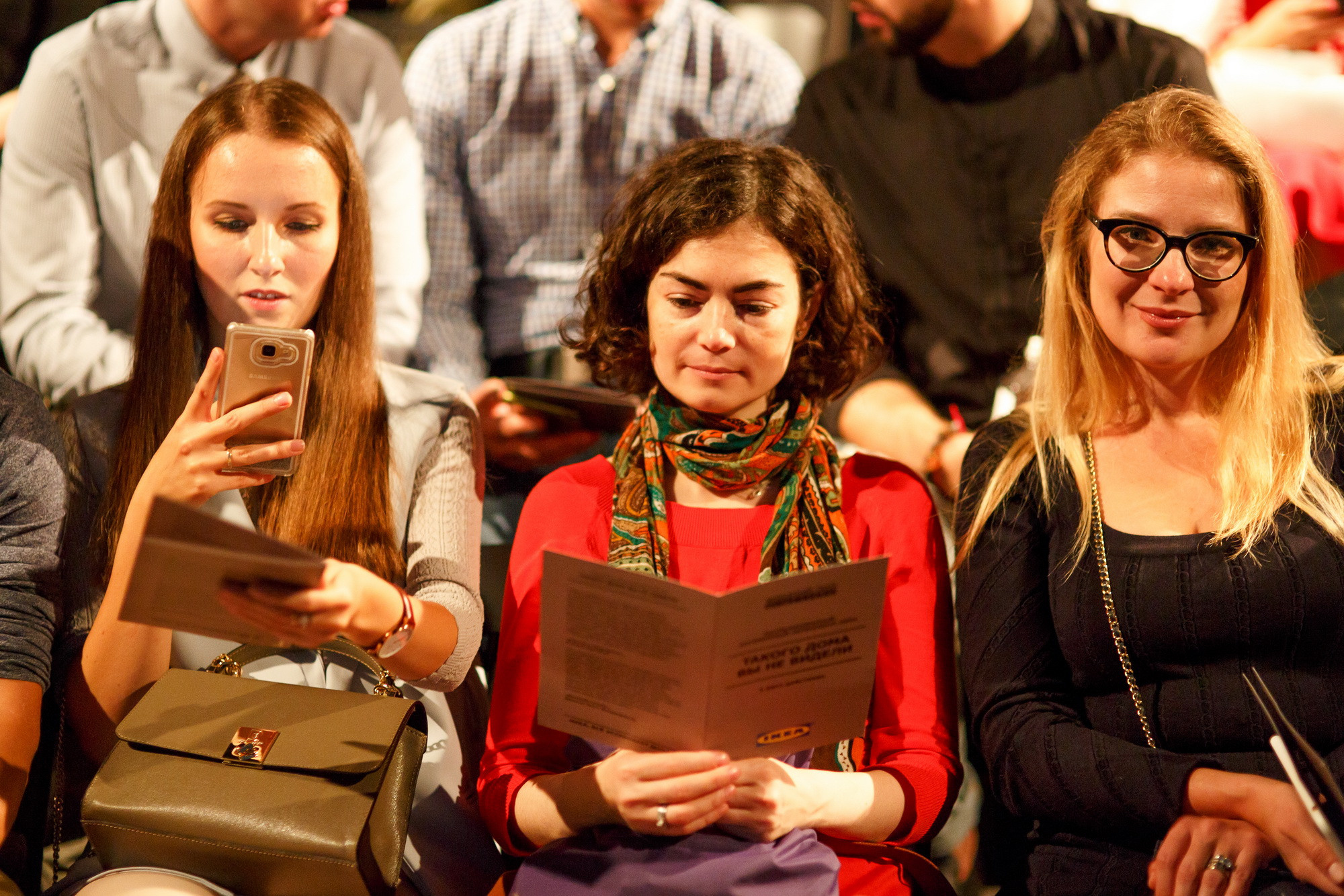 Презентация нового каталога IKEA 2018 в театре Современник. Фотограф Иван Недорез