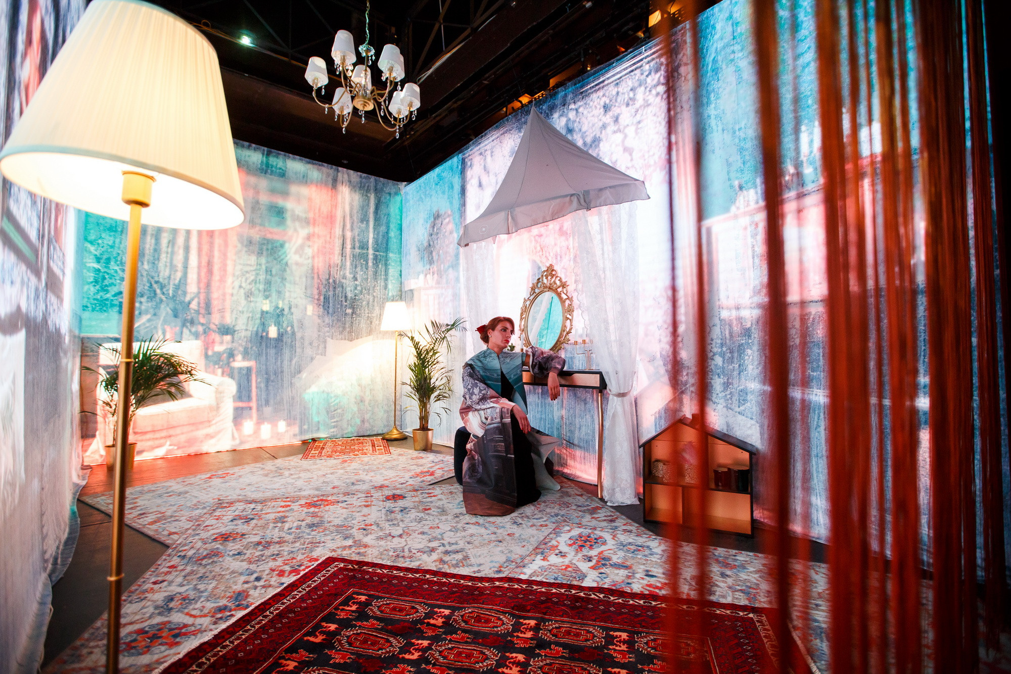 Презентация нового каталога IKEA 2018 в театре Современник. Фотограф Иван Недорез