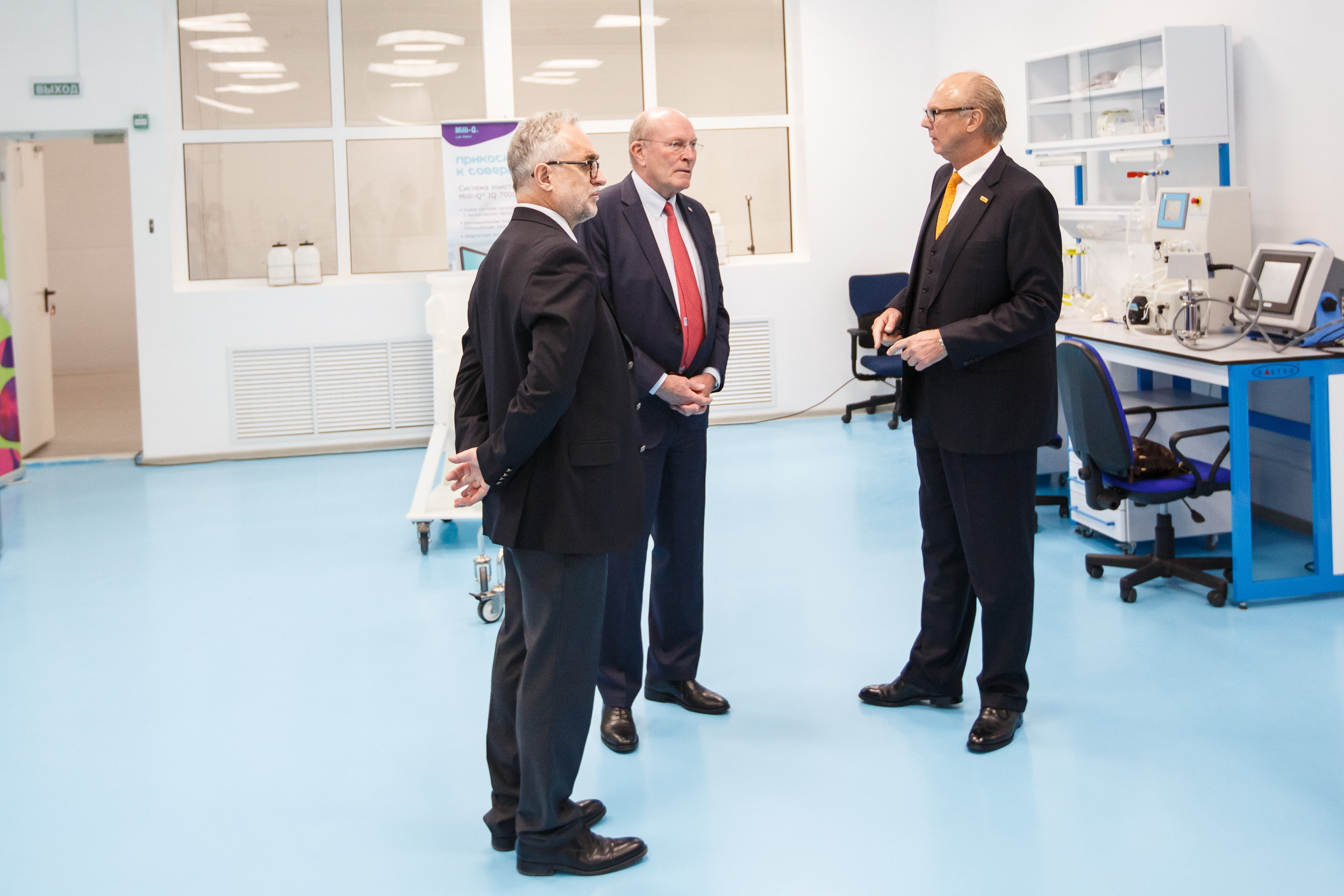 Открытие лаборатории MERCK в Технополисе. Фотограф Иван Недорез