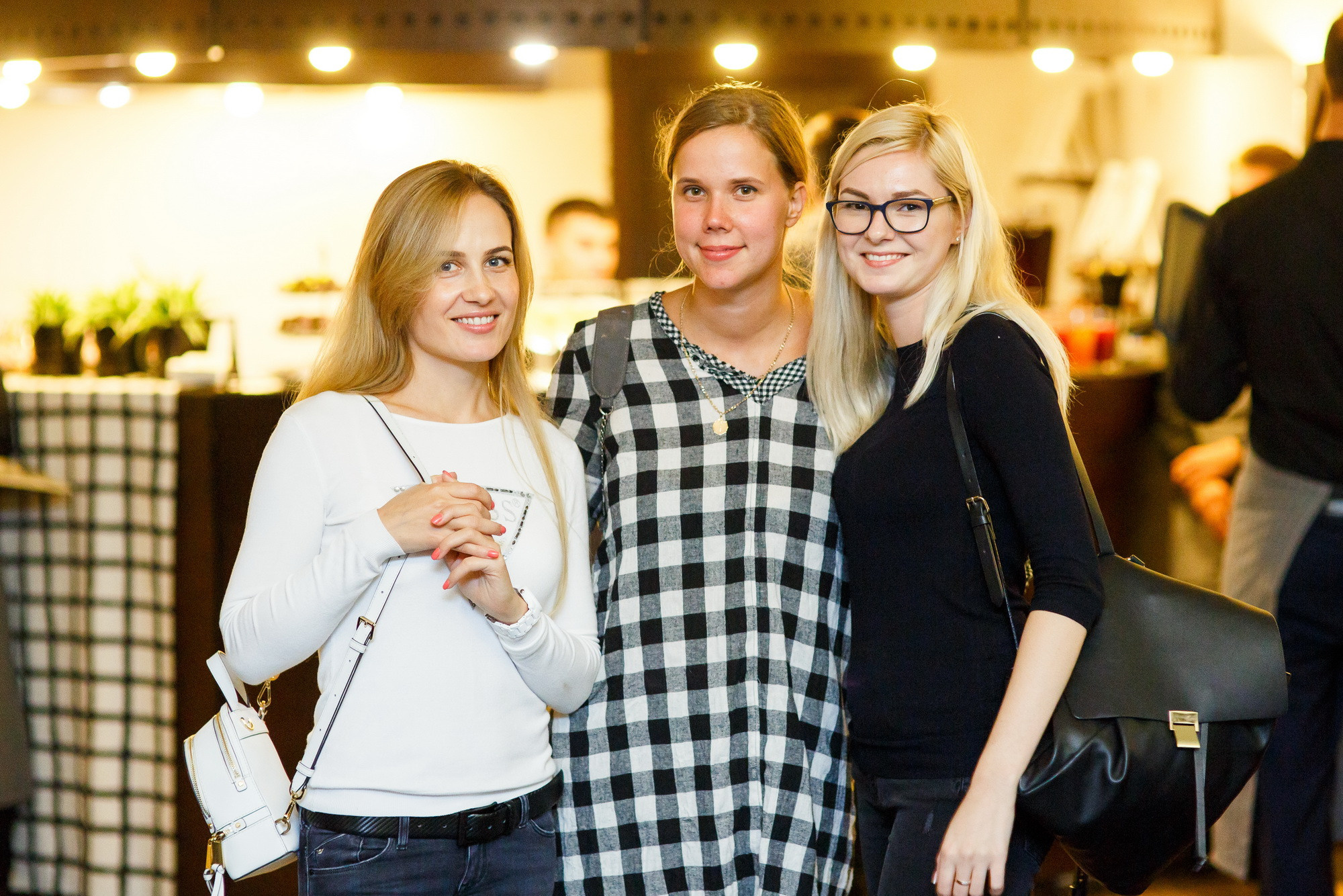 Презентация нового каталога IKEA 2018 в театре Современник. Фотограф Иван Недорез