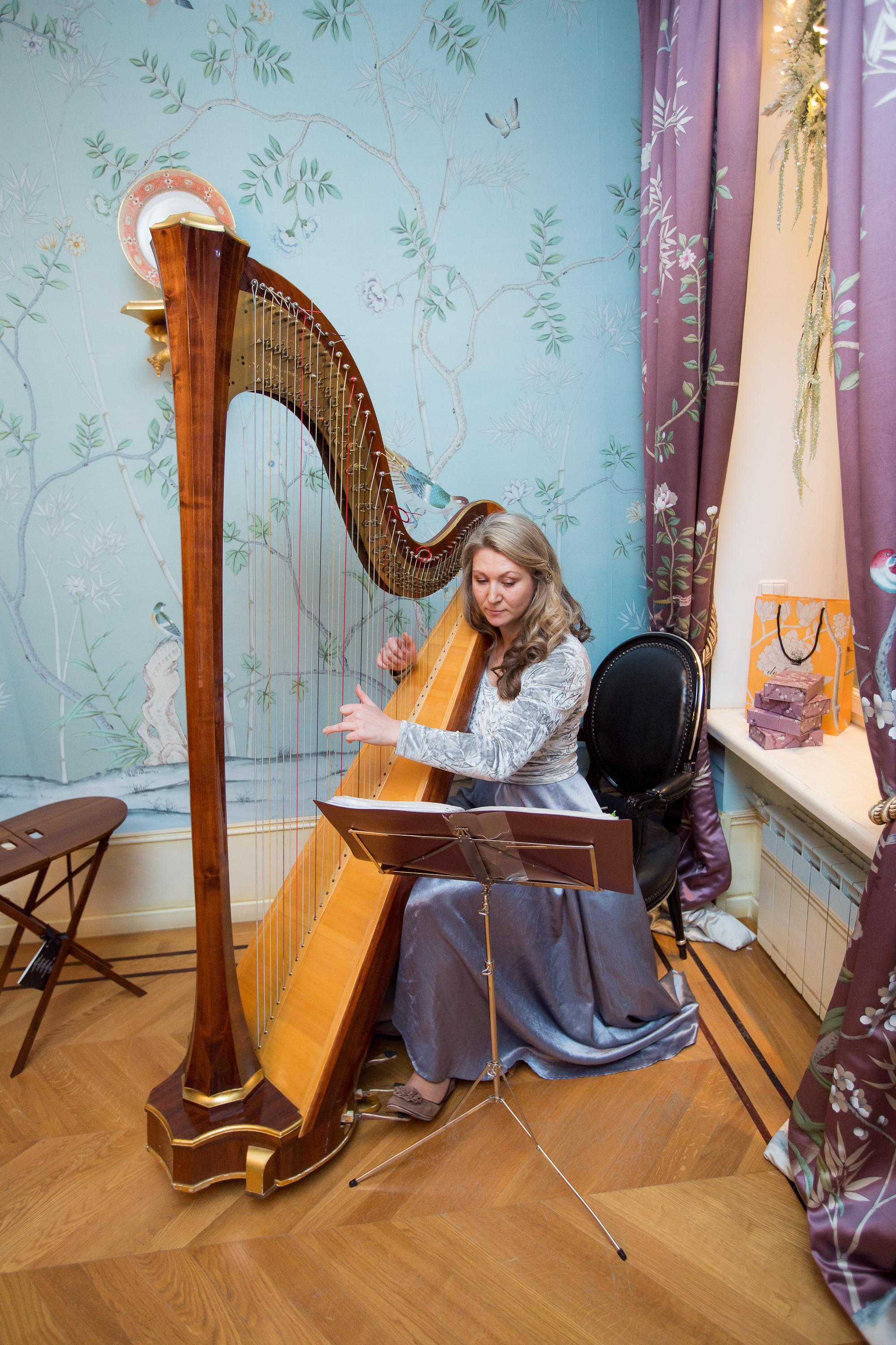 ARNGOLDT закрытый показ в салоне de Cournay. Фотограф Иван Недорез