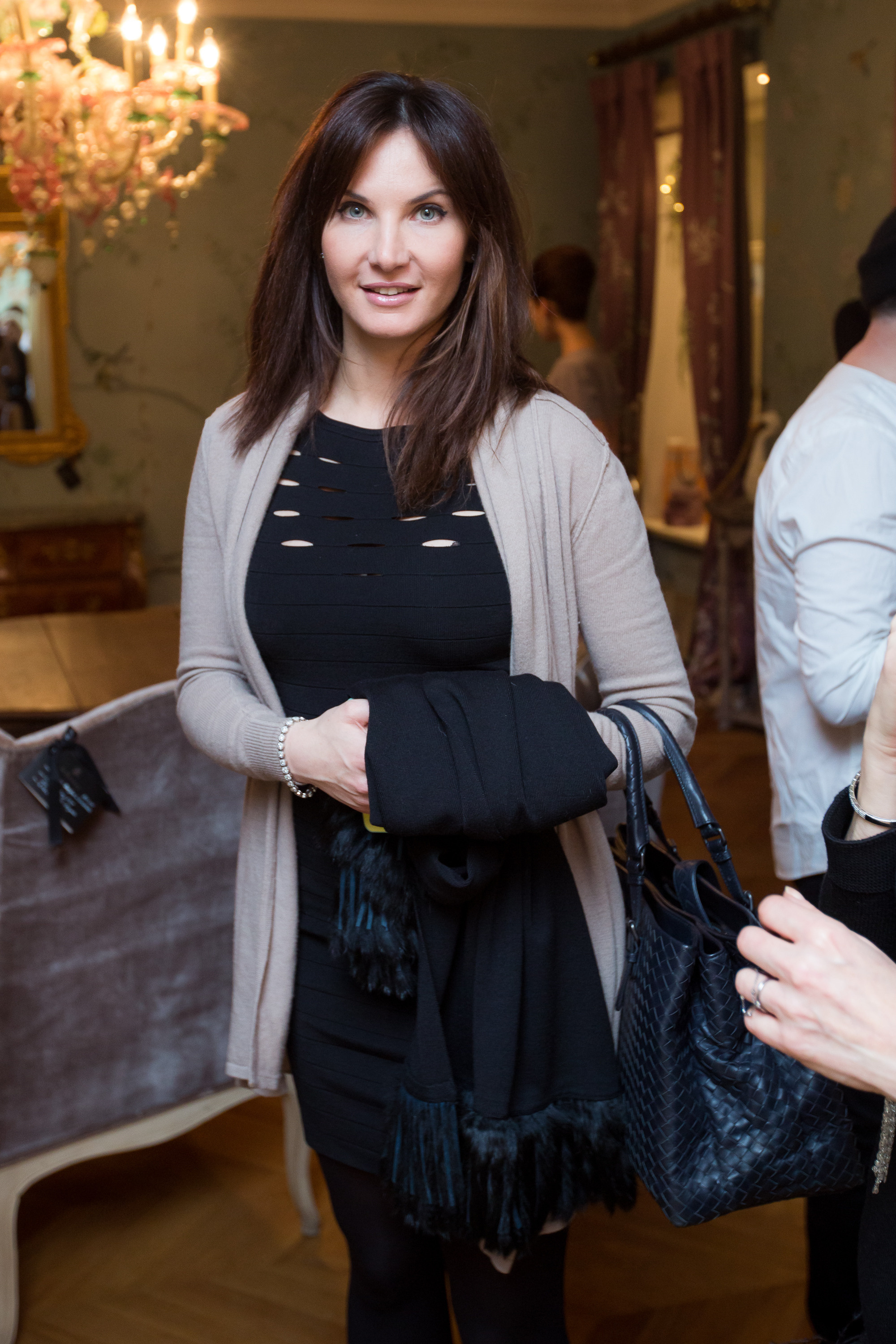 ARNGOLDT закрытый показ в салоне de Cournay. Фотограф Иван Недорез