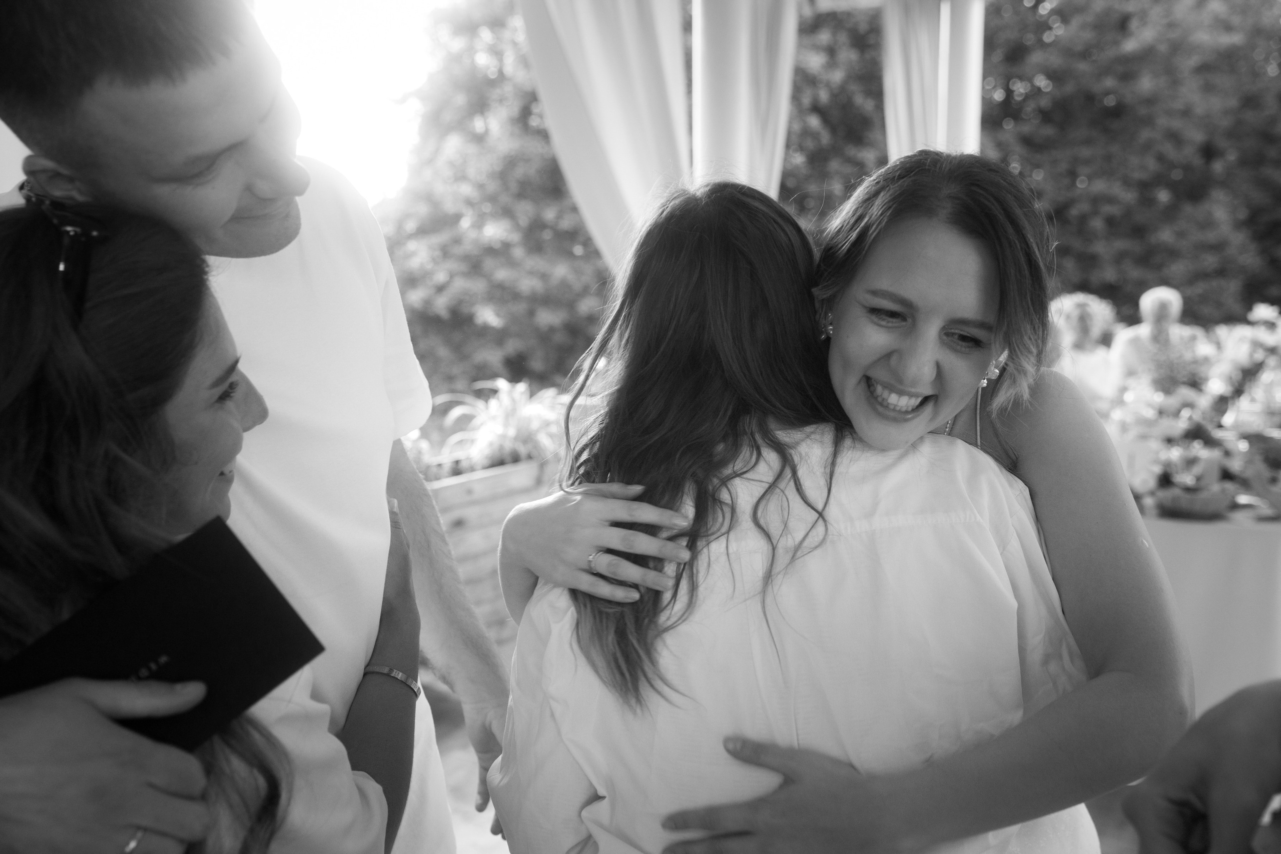 Алиса и Слава, роспись в Москве и вечеринка на природе, подальше от города. Фотограф в Москве Екатерина Черненко