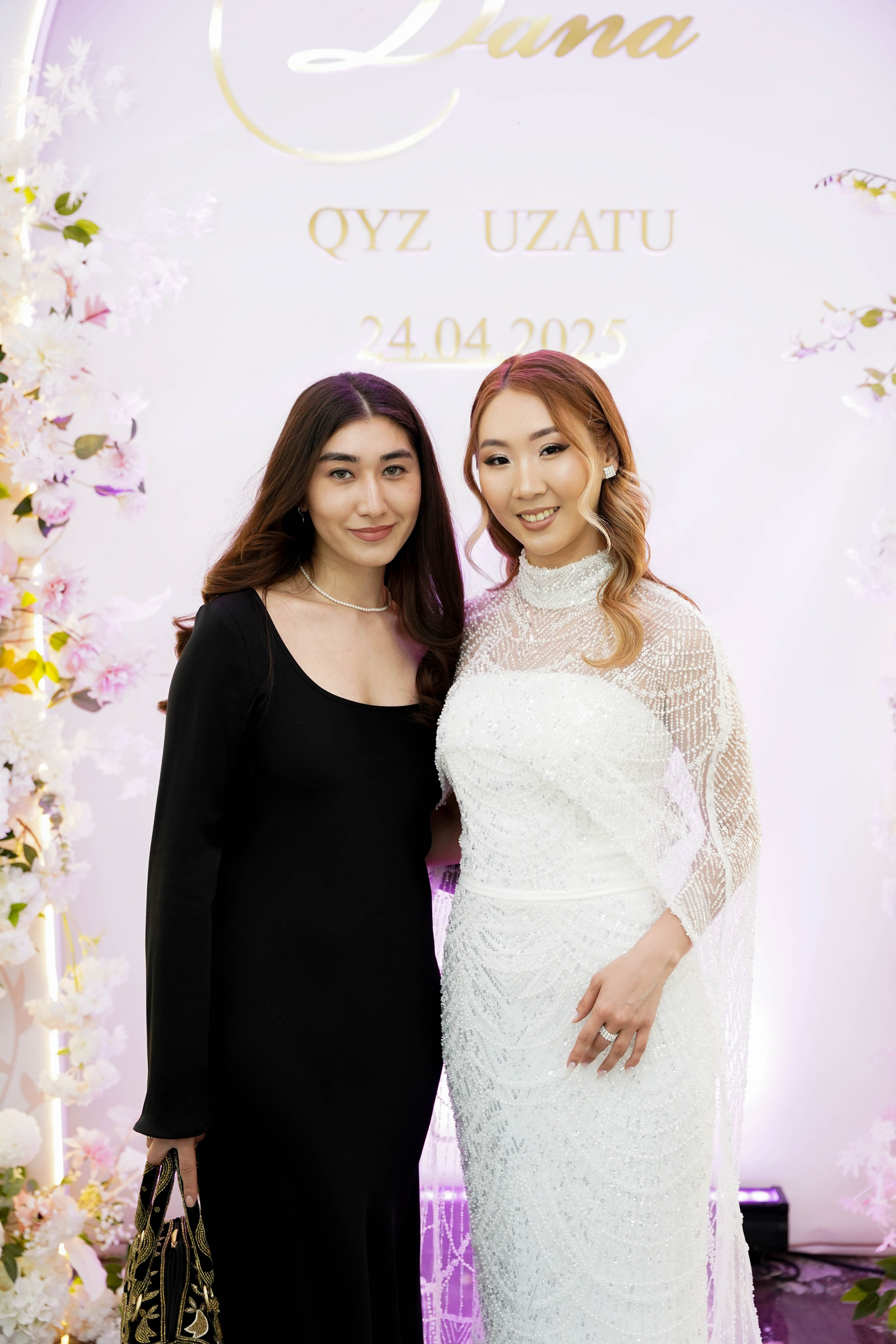 Dana uzatu. Фотограф Ернар Ержанов