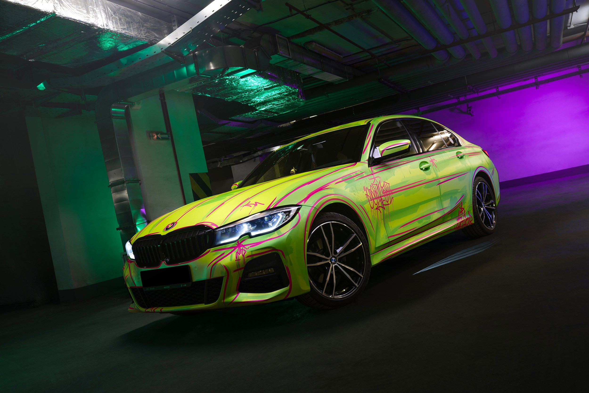 Винилография на BMW 3 G20. Студия дизайна и оклейки авто Barmaley Design