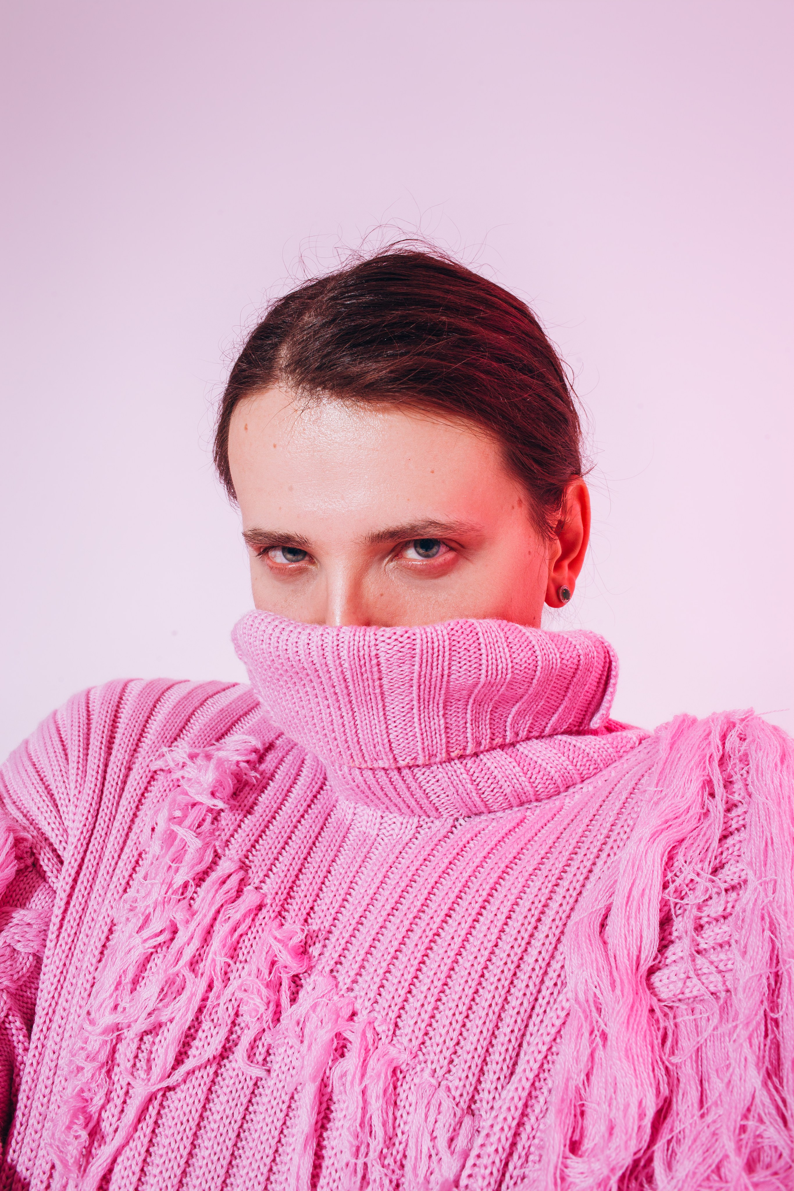 Имиджевая съемка в студии для модели на циклораме