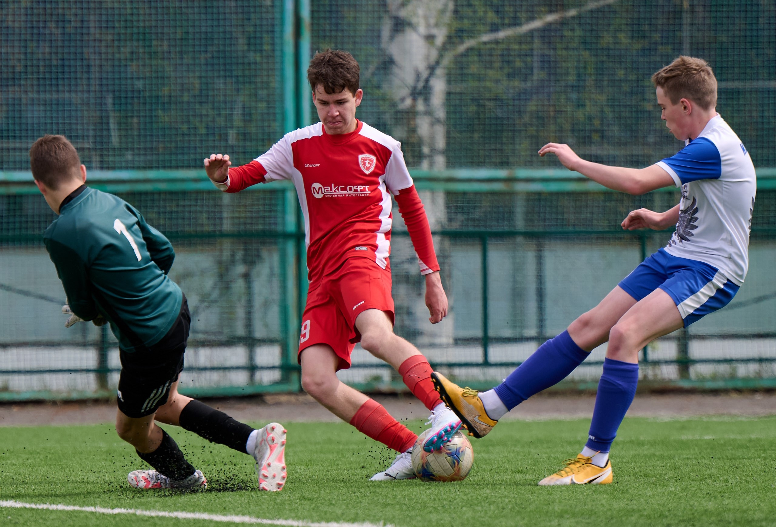 Футбол. Кубок РФС среди юношеских команд клубов ФНЛ «Приволжье». Спортивный репортажный фотограф в Ижевске Сергей Мерзляков