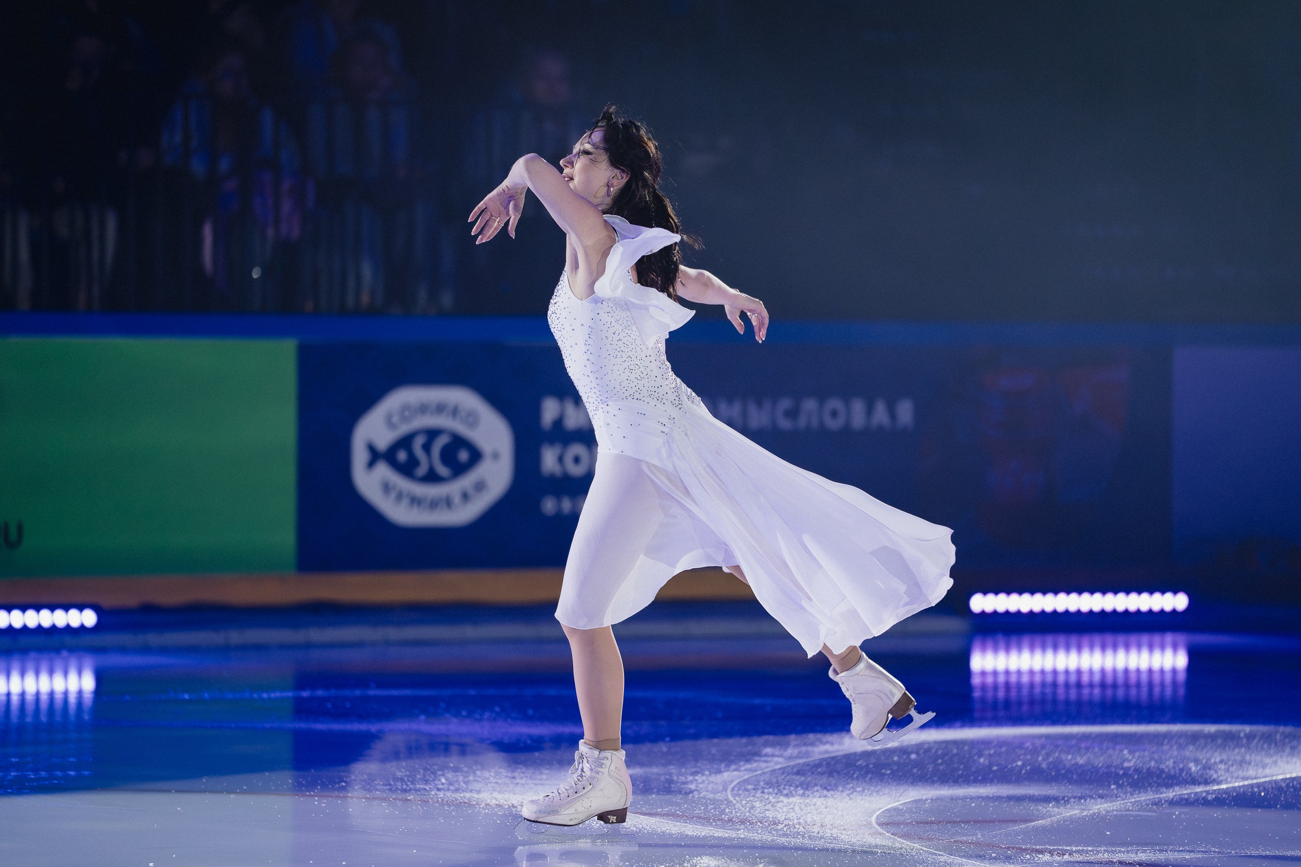 Шоу Этери Тутберидзе в Новосибирске. Воробьева Ксения — Спортивный и танцевальный фотограф Новосибирск