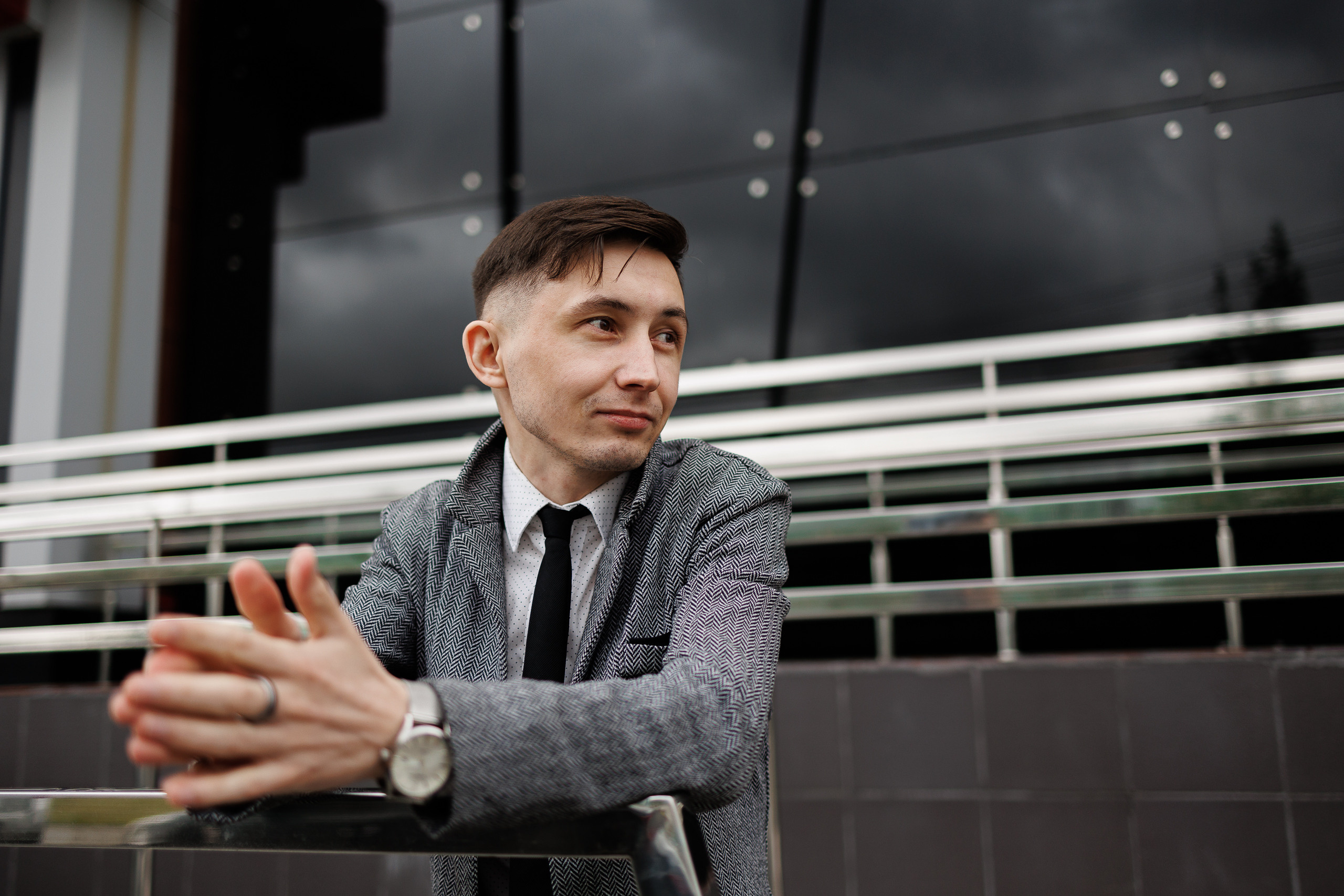 Родион. Фотограф в Тюмени — Профессиональные фотосессии для бизнеса или семьи