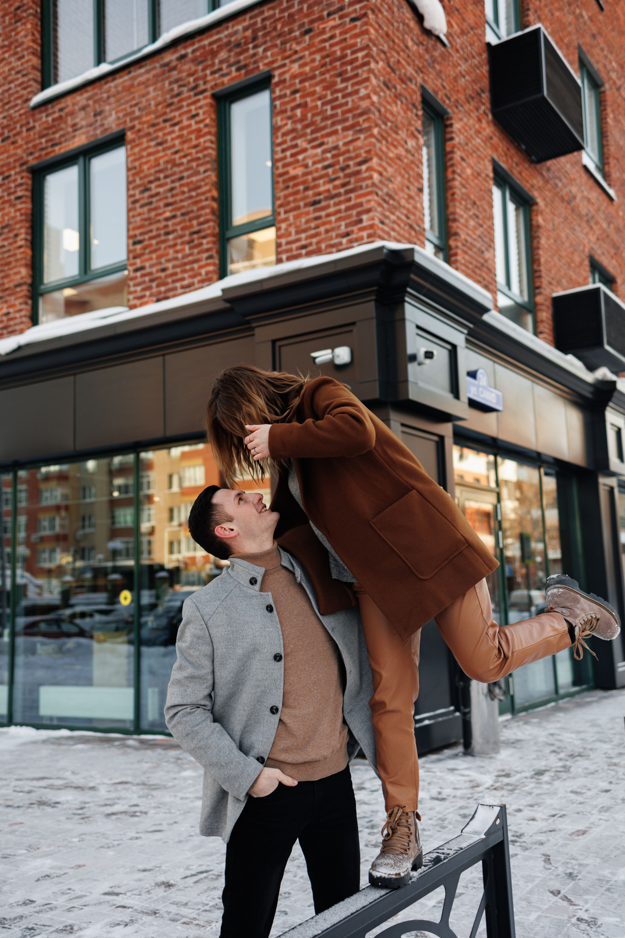 Александра и Михаил. Фотограф в Тюмени — Профессиональные фотосессии для бизнеса или семьи