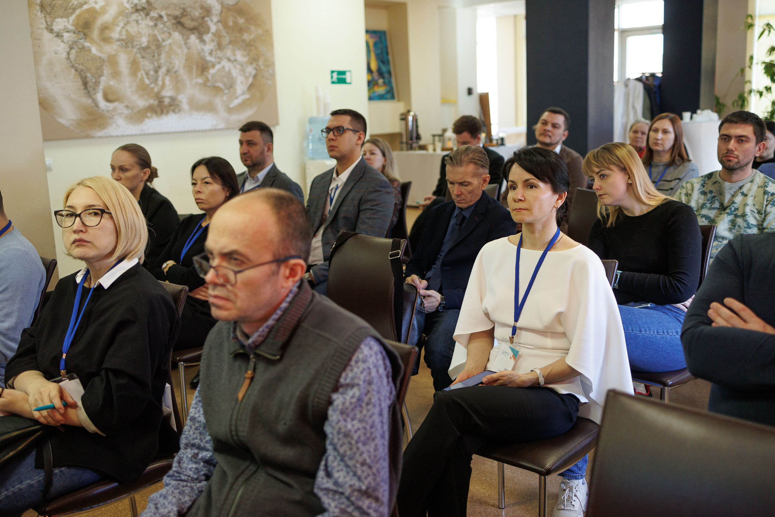 Медицинская конференция. Доктор Ост. Фотограф в Тюмени — Профессиональные фотосессии для бизнеса или семьи