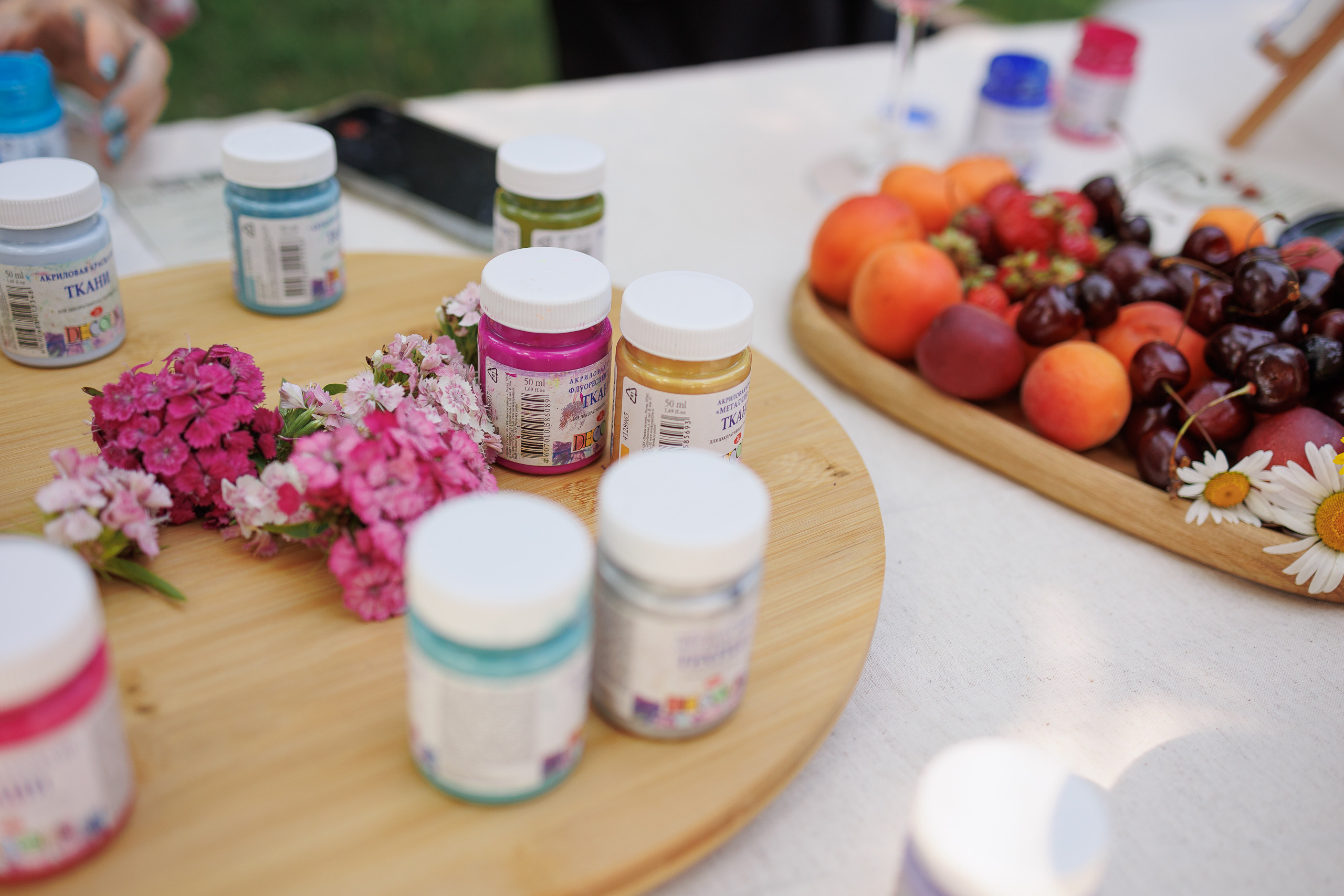 МК рисование на холсте. Фотограф в Тюмени — Профессиональные фотосессии для бизнеса или семьи