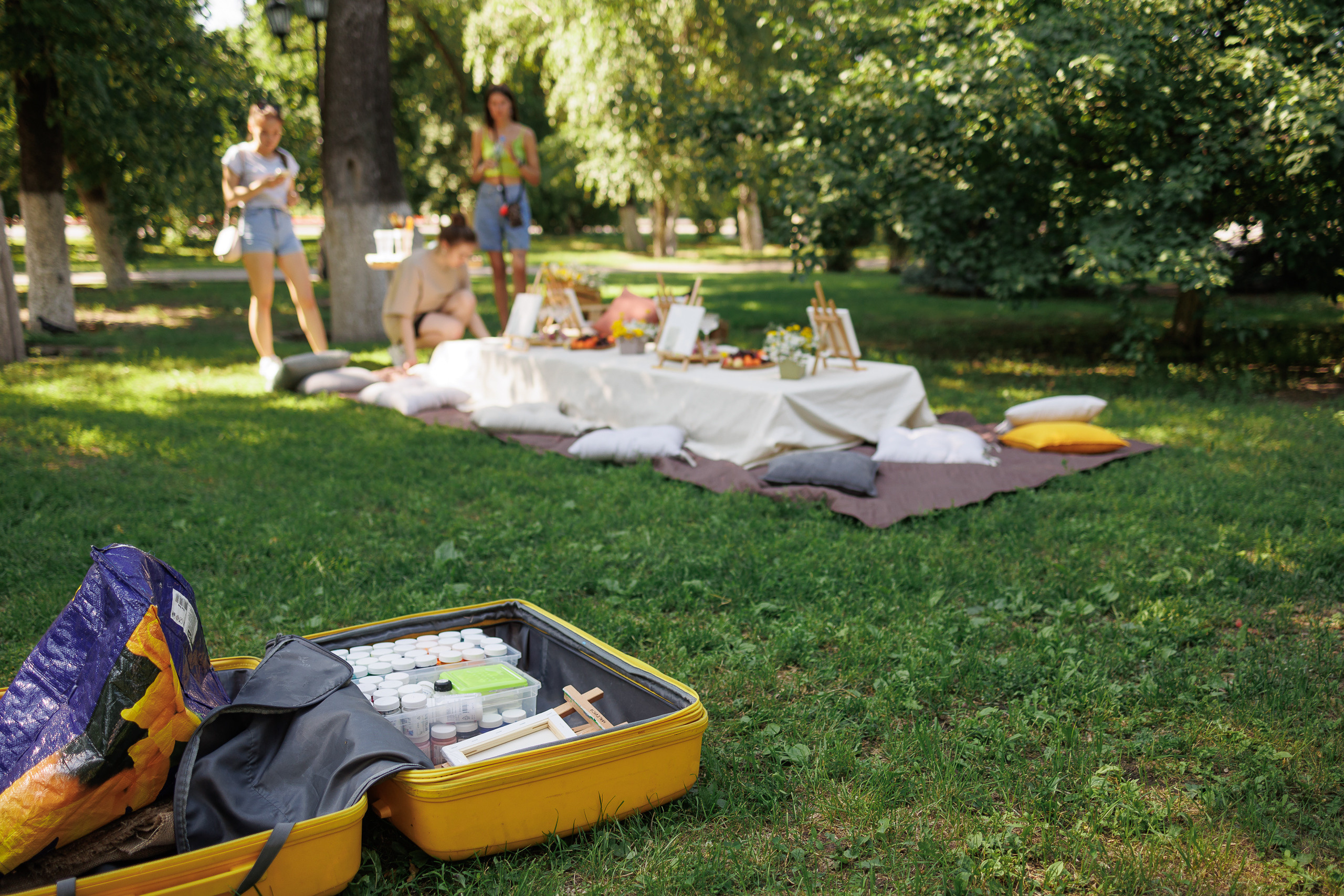 МК рисование на холсте. Фотограф в Тюмени — Профессиональные фотосессии для бизнеса или семьи