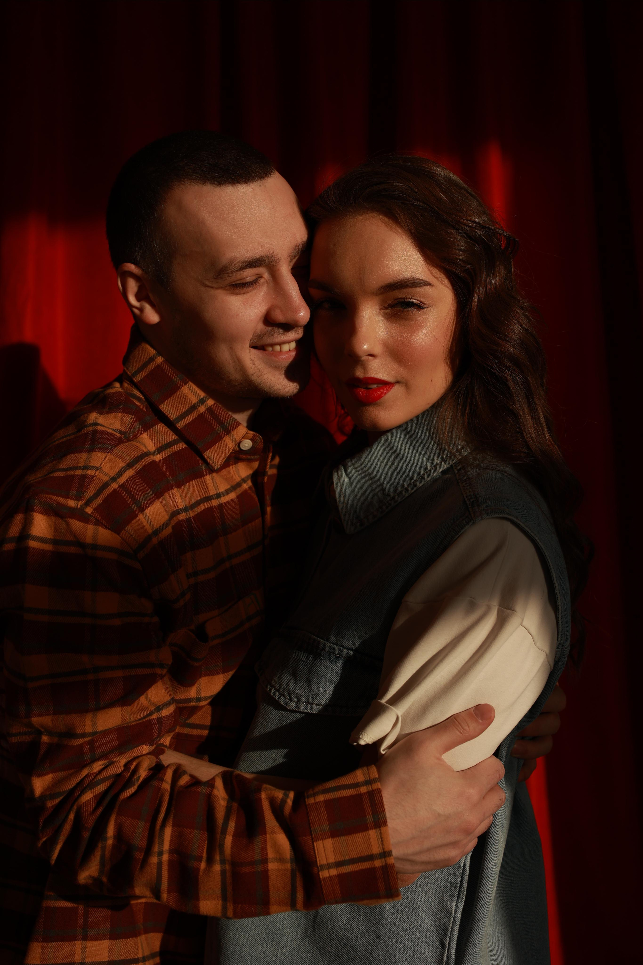 Мария и Денис. Фотограф в Тюмени — Профессиональные фотосессии для бизнеса или семьи