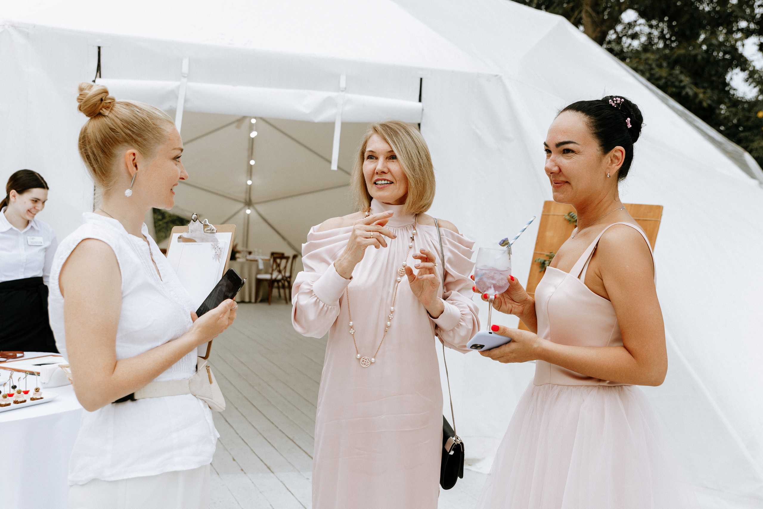 Алексей и Марина. Шатер Яженю. Свадебный фотограф Балчугова Мария Екатеринбург