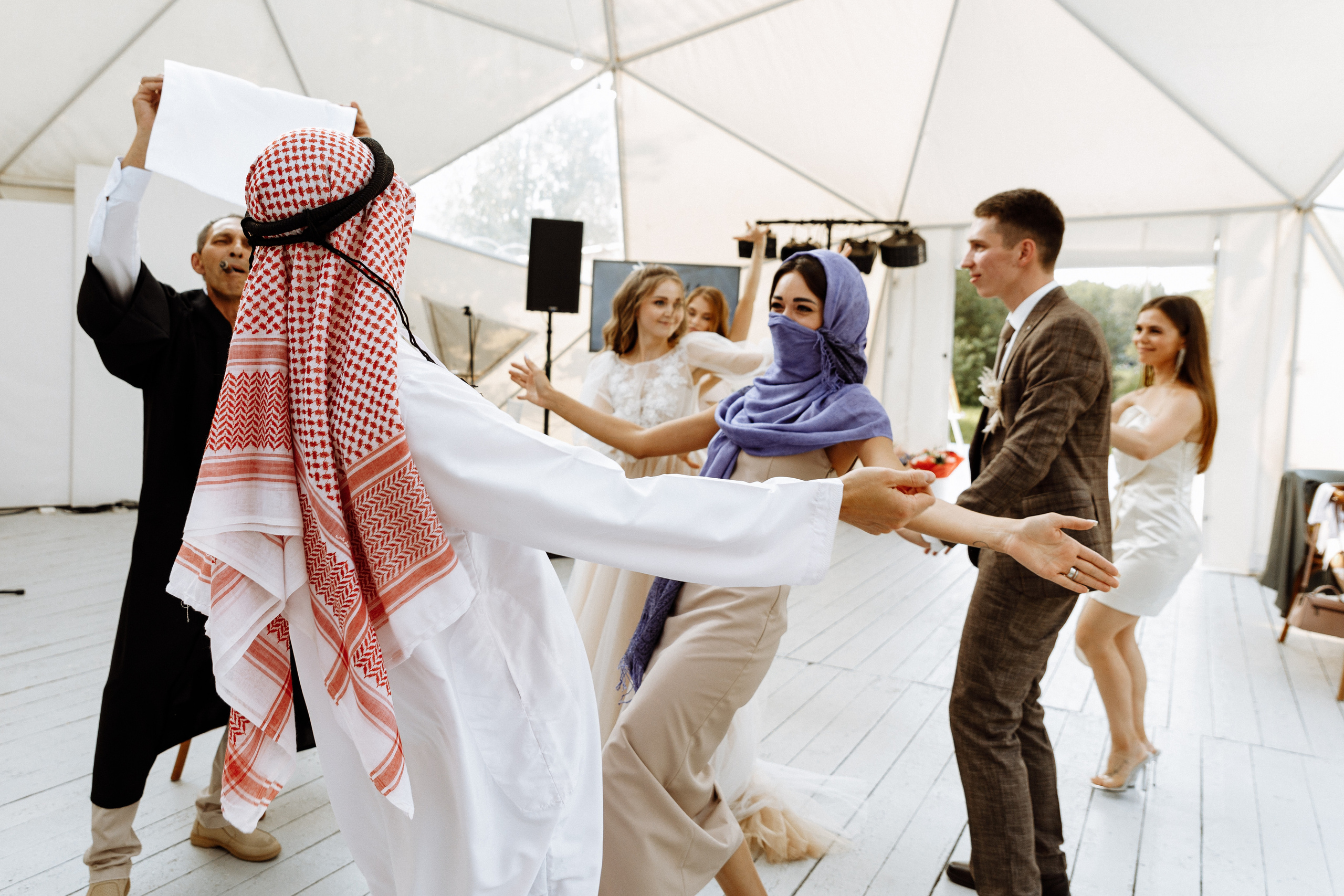 Алексей и Марина. Шатер Яженю. Свадебный фотограф Балчугова Мария Екатеринбург