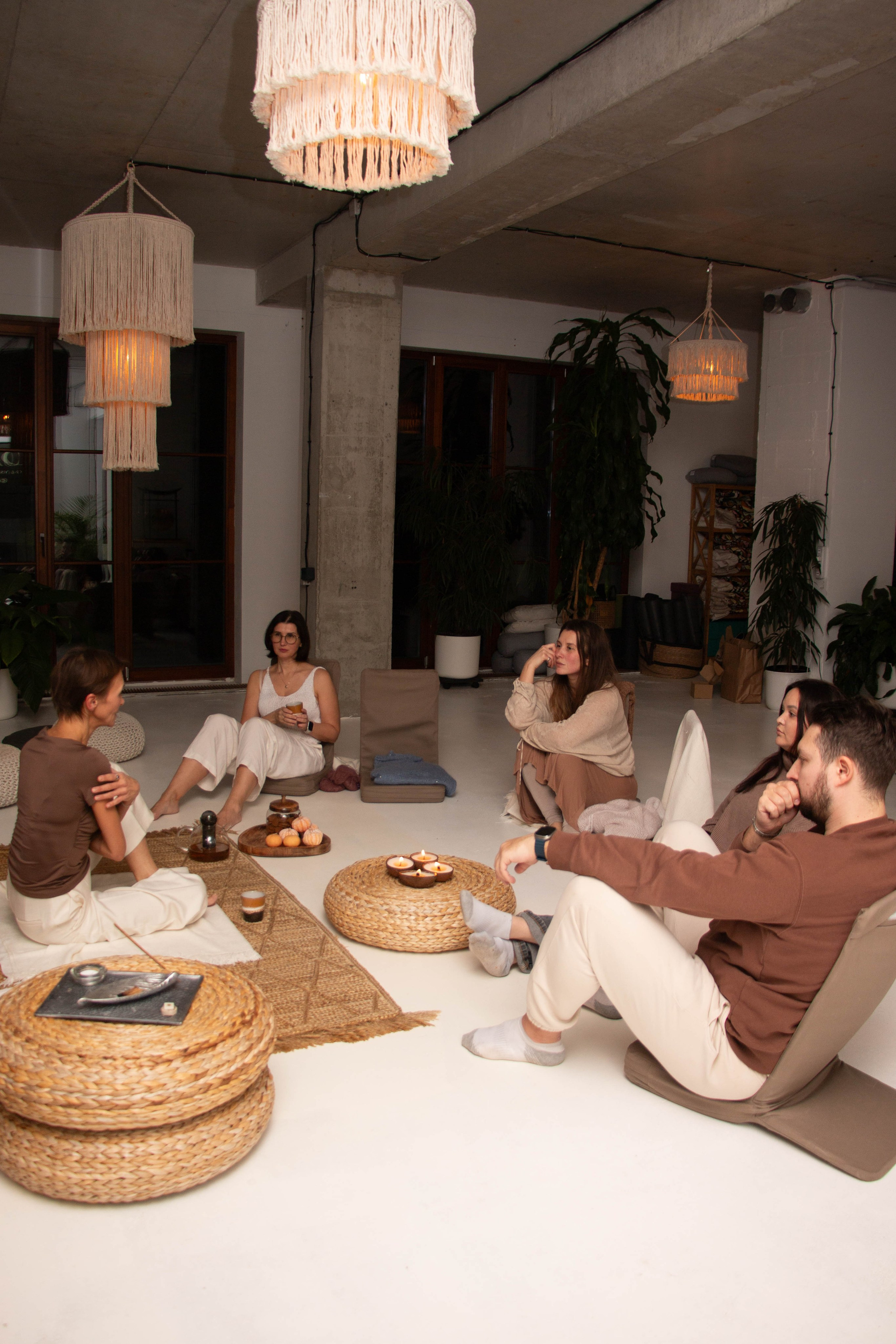 Йога встреча. Бережно сохраняю ваши чувства и истории на своих фотографиях