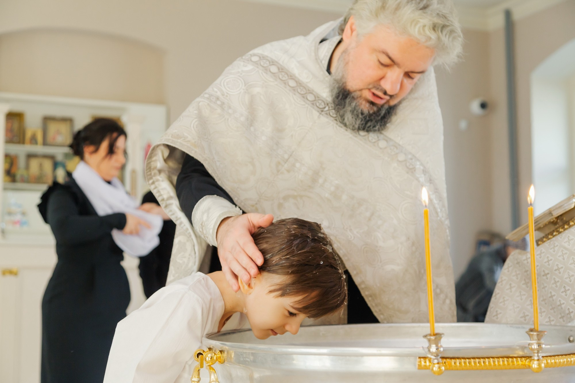 Церковь во имя иконы Божией Матери «Всех Скорбящих Радость», Лавра СПб. Фотограф на крещение в Санкт Петербурге