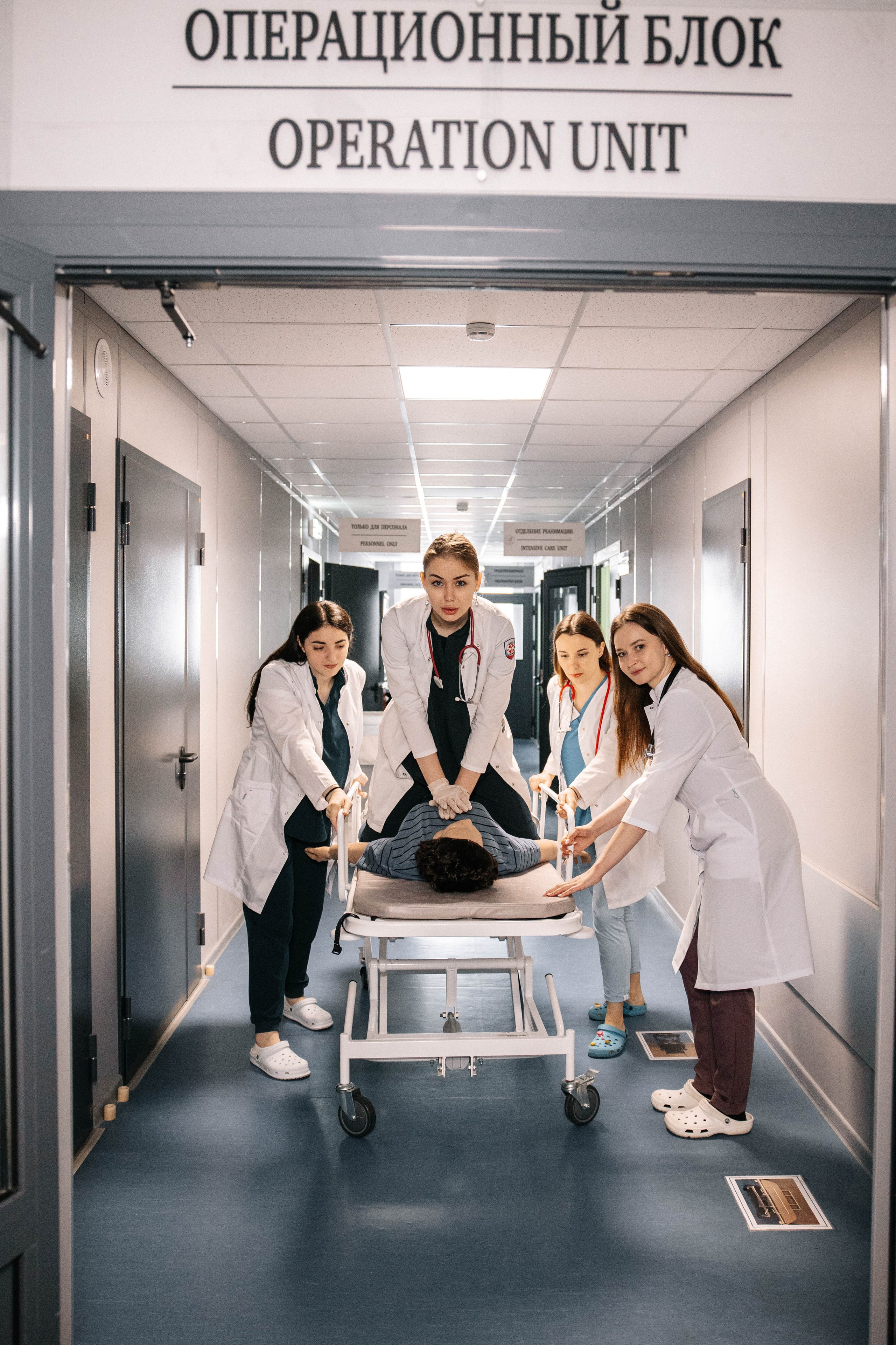 Выпускники. Фотограф Аделина Raw