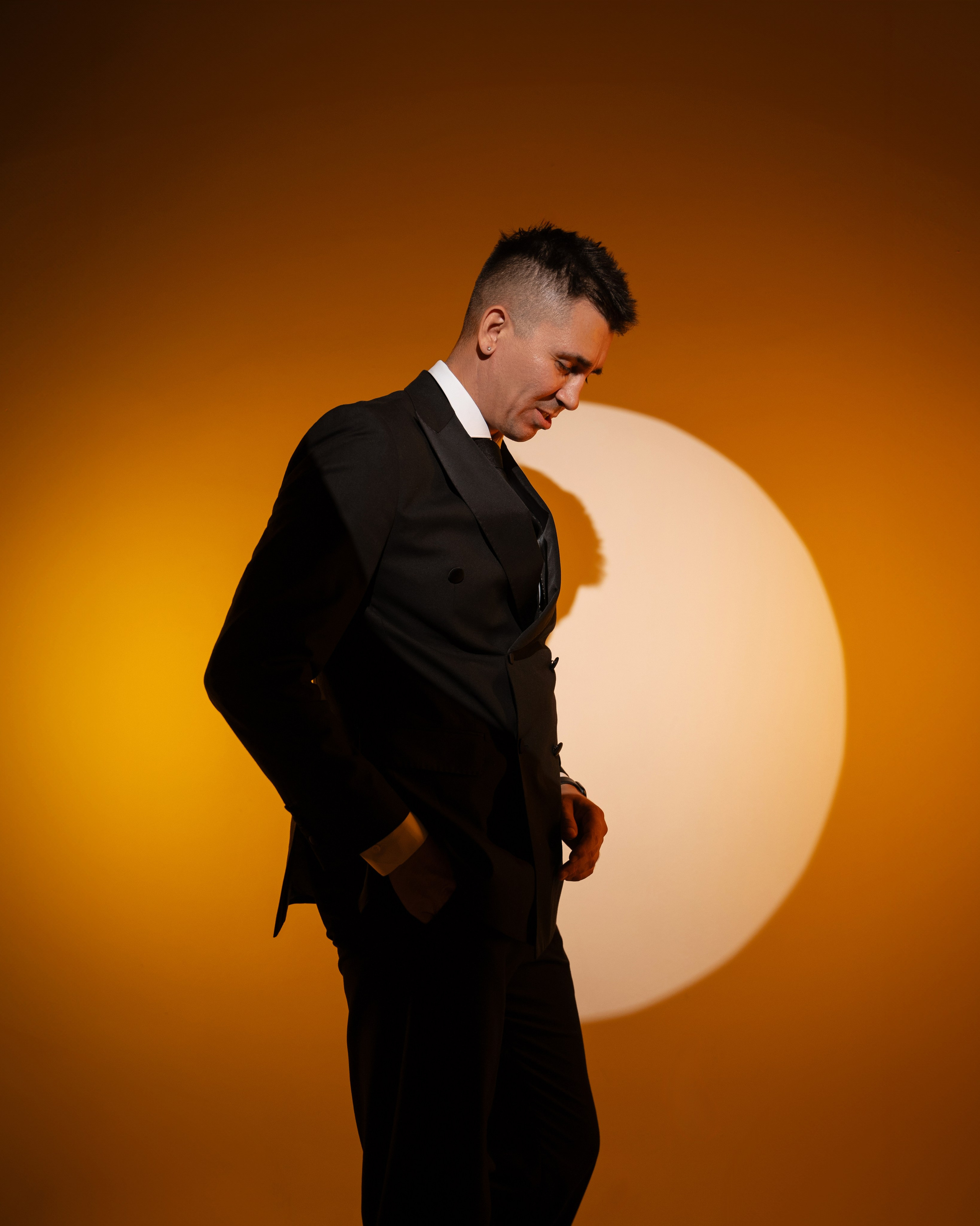 ИЛЬЯС. ВЕДУЩИЙ. Портретный фотограф в Павлодаре Руслан Насыров