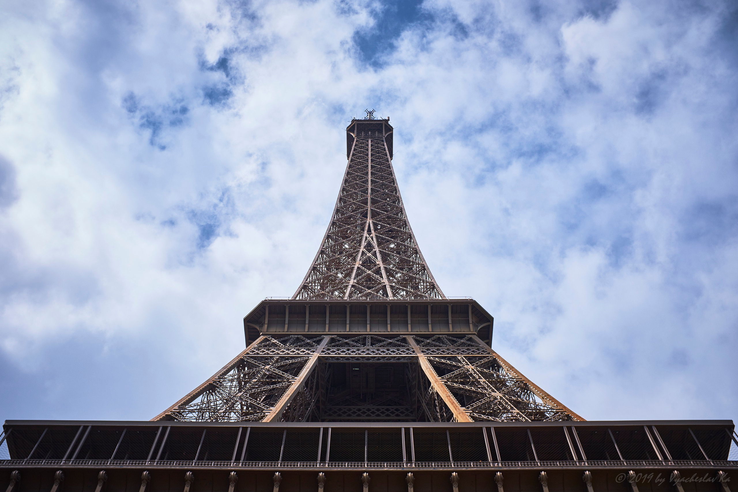 Эйфелева башня