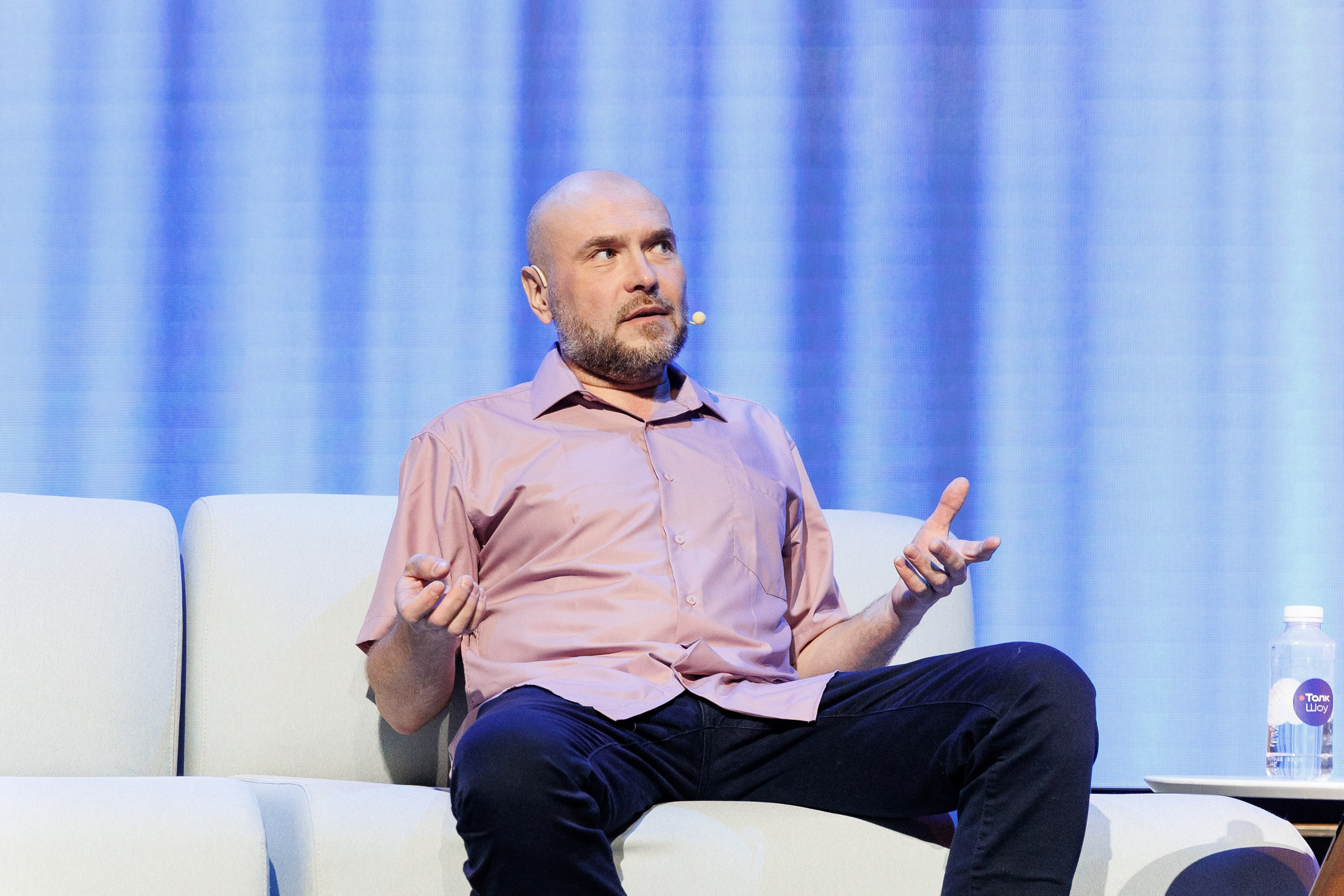 Контур Talk. Репортажный Фотограф в Москве Юра Гушан