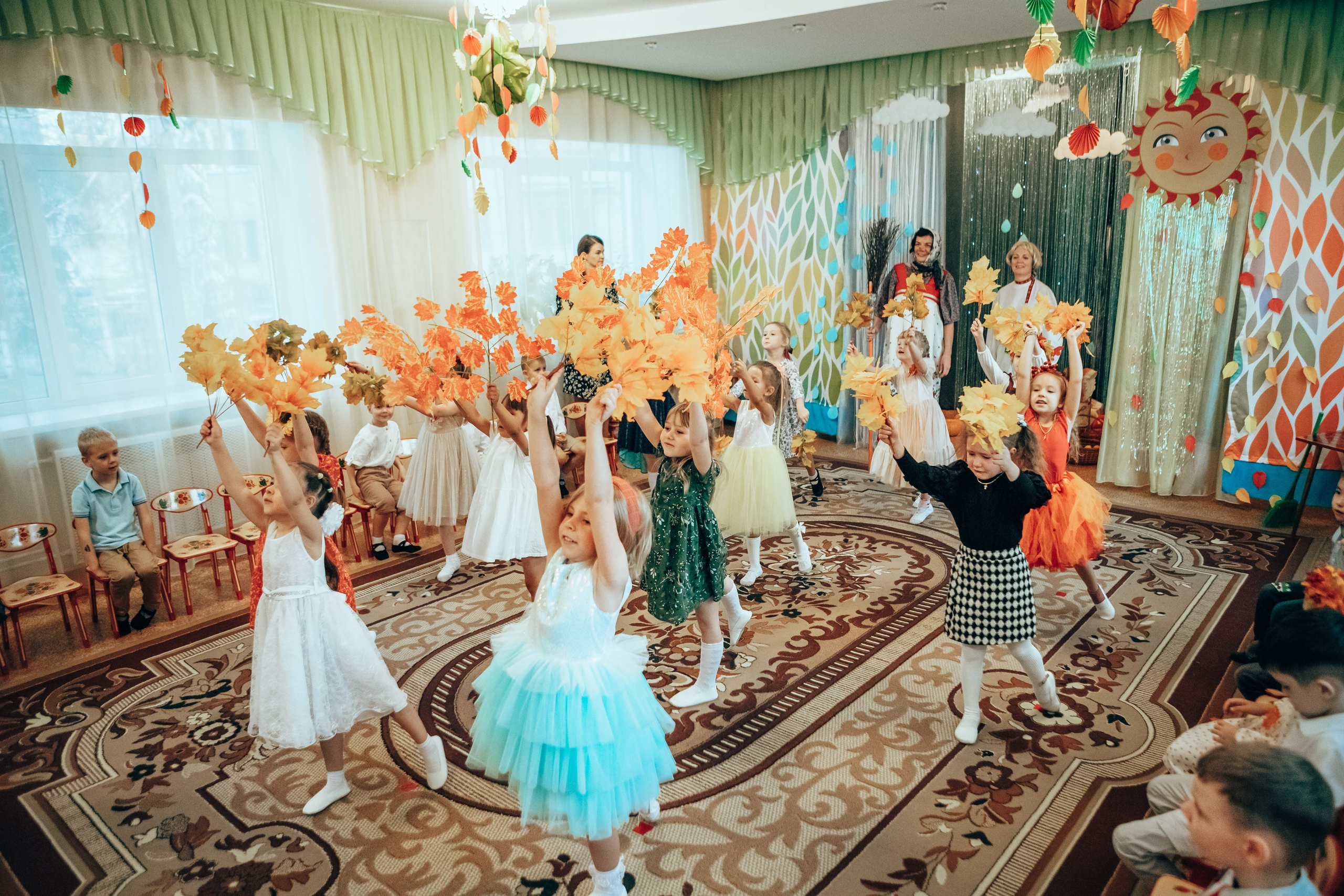 Утренник «Праздник осени». Семейный и детский фотограф в г. Новосибирске Макеева Анастасия