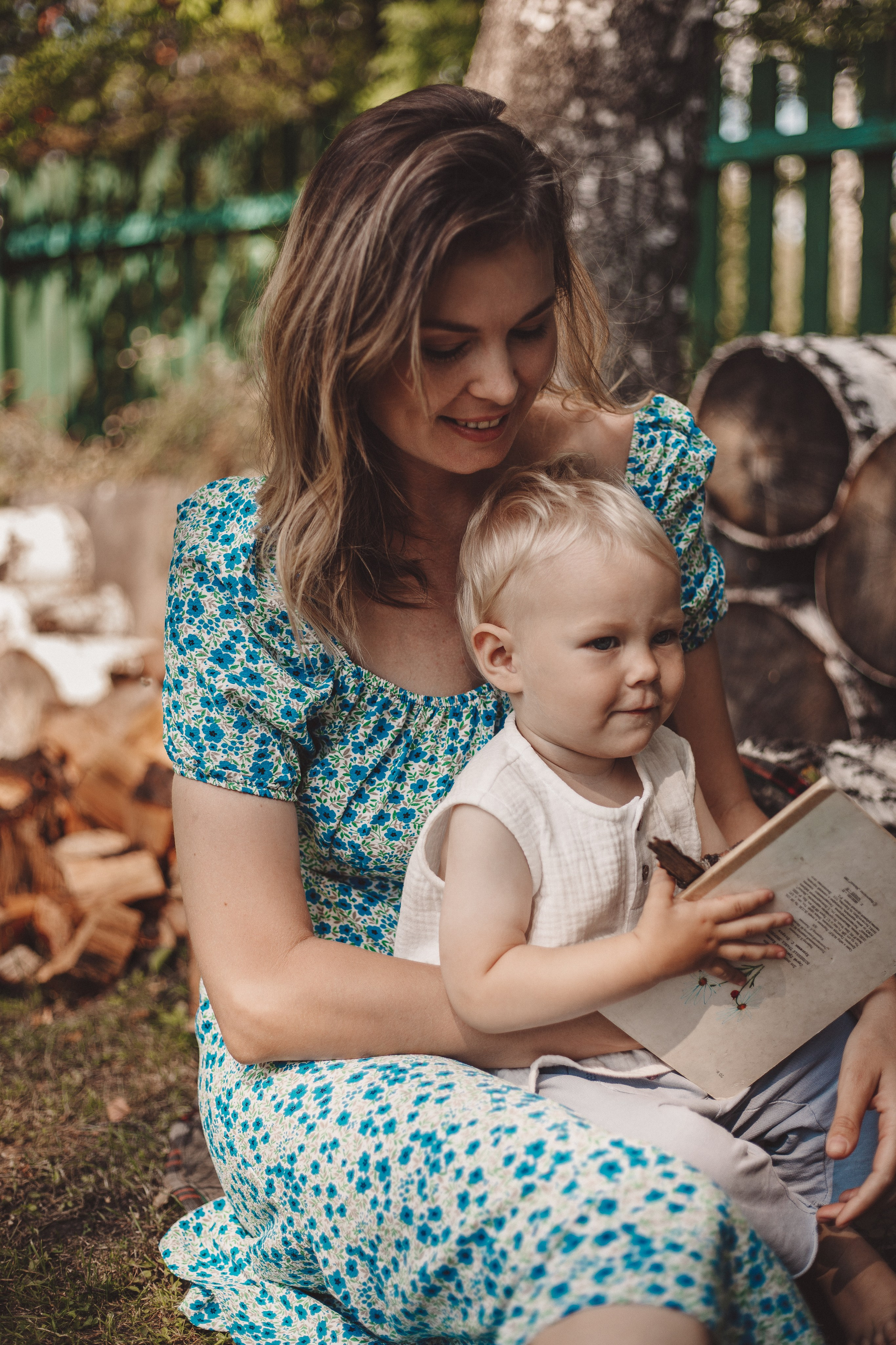 Семейная фотосессия - Люба и Платон: дачное детство. Семейный и женский фотограф Кемерово Мария Степ