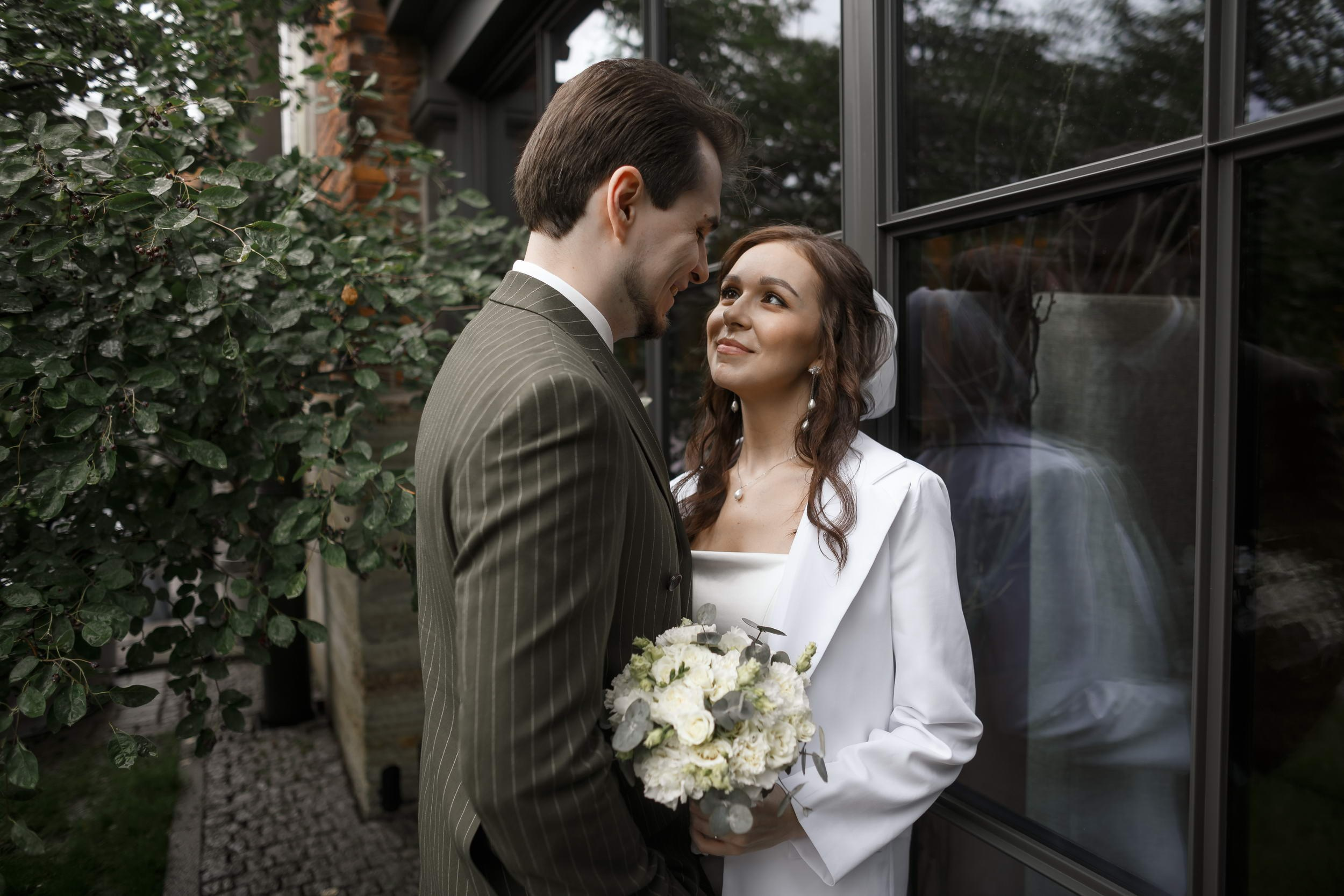 Свадебная фотосессия в Санкт-Петербурге. Свадебный фотограф Игорь Брундасов 8PHOTO на свадьбу венчание загс СПб