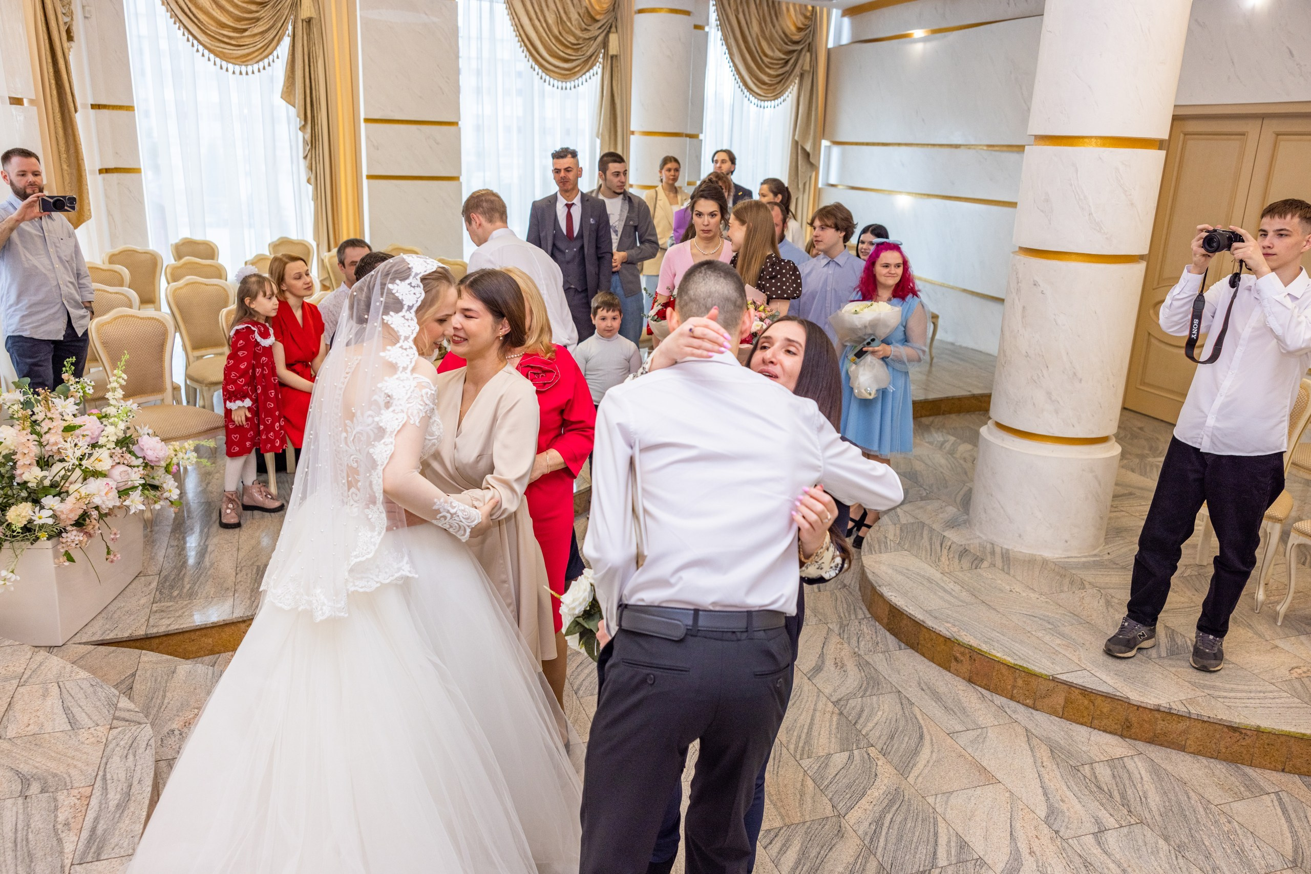 Пример одной свадьбы ЗАГС, ресторан. Фотограф в Туле Крупский АнДРей. Фотостудия «КАДР71» в Туле