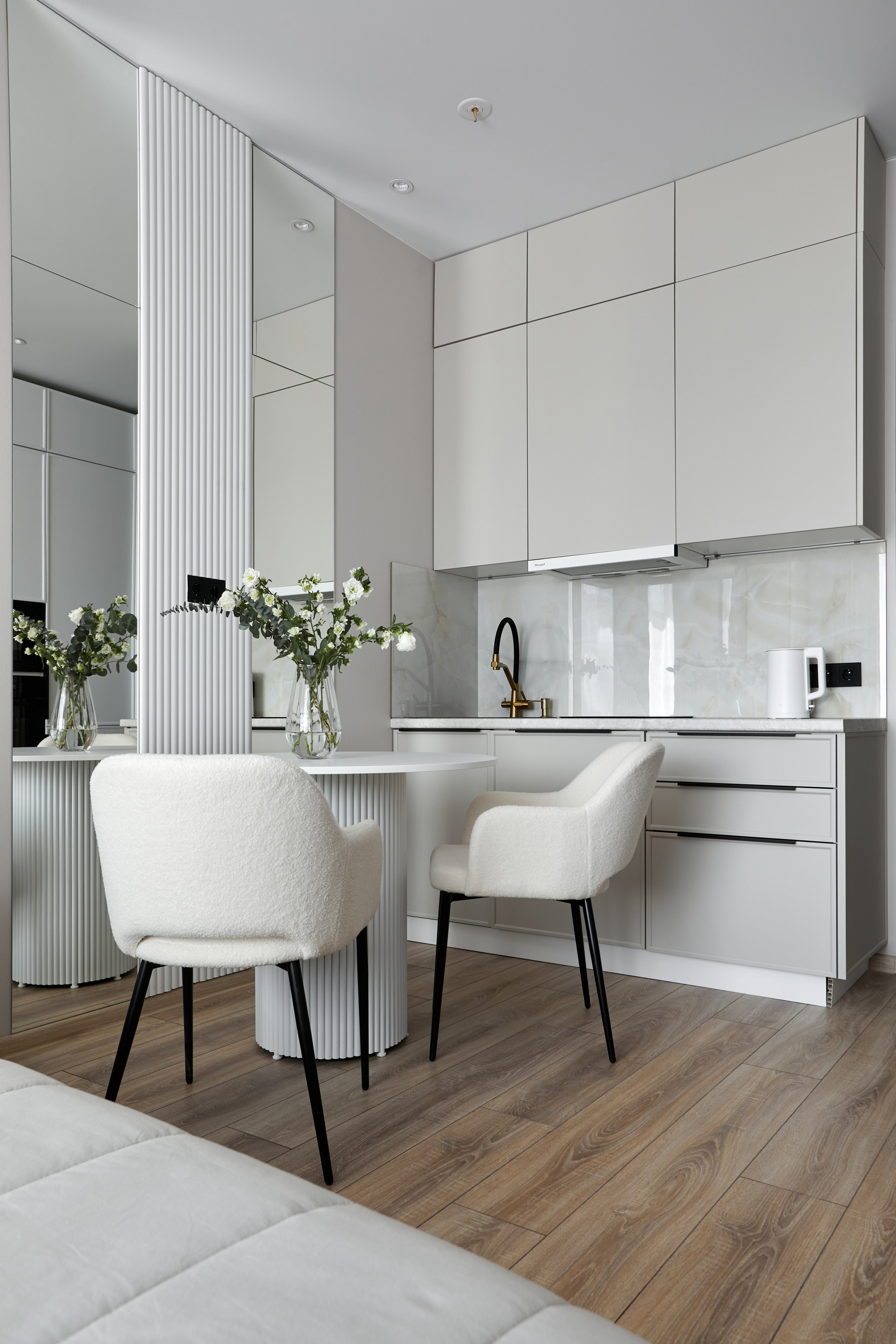 Ладожский авенир. Главная