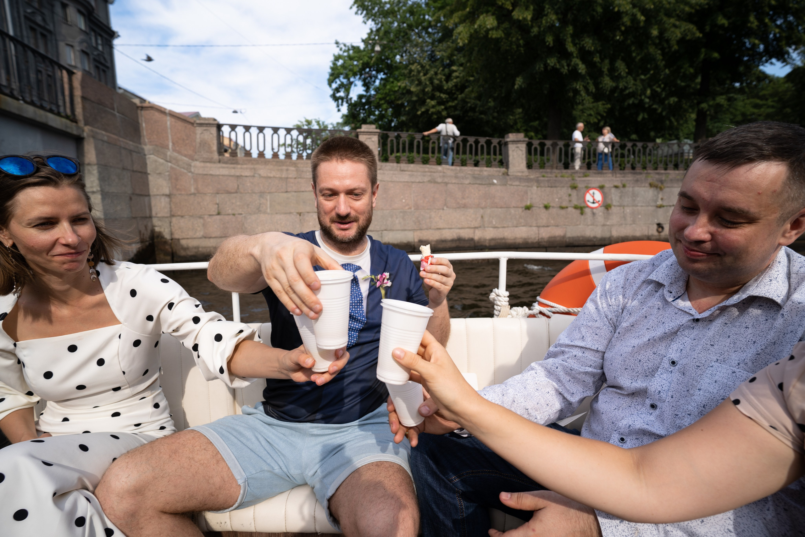 Прогулка на катере, тренинг, игры. Концертный и репортажный фотограф в Санкт-Петербурге Слава Пахомов