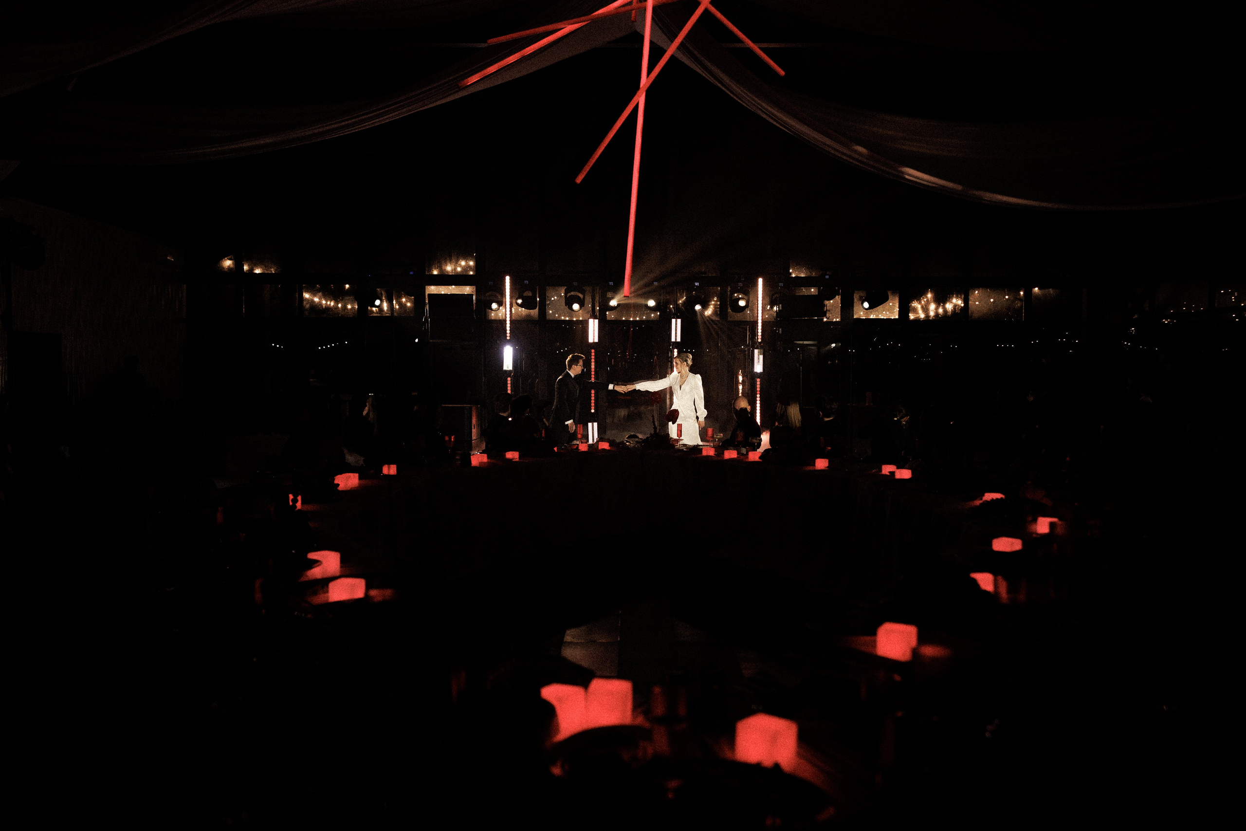 LOVE & HATE | R & N. Свадебный и event-фотограф Иван Волнухин