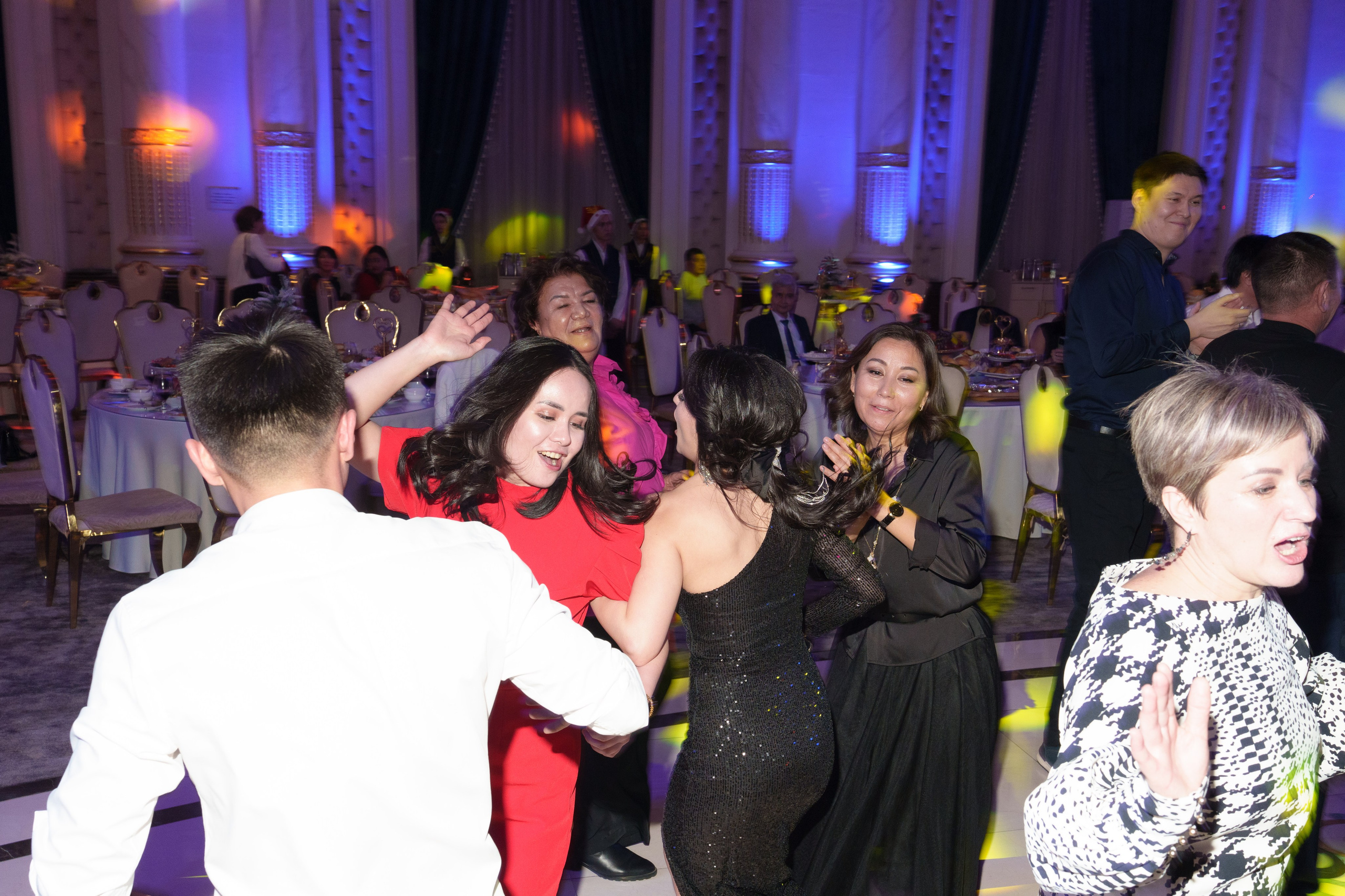 Репортаж коорпаротива для «КазАэроНавигация» в Казахстане