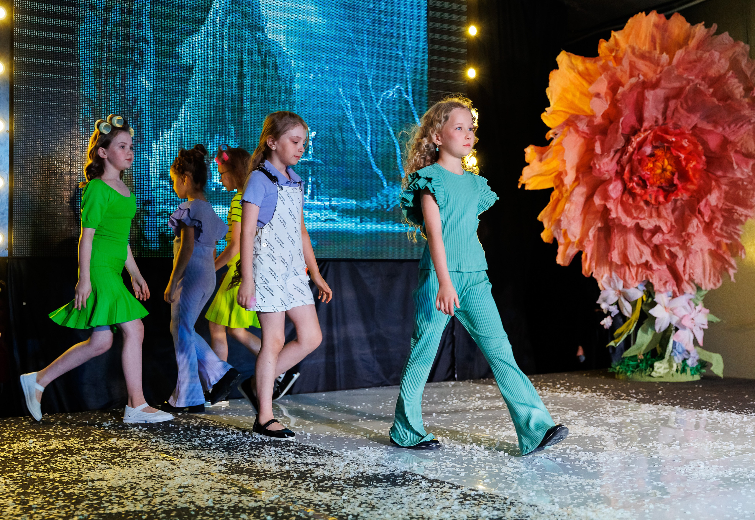 Показ Надежды Шибиной от журнала «Жираf». Фотограф Новосибирск — Наталья Гресь