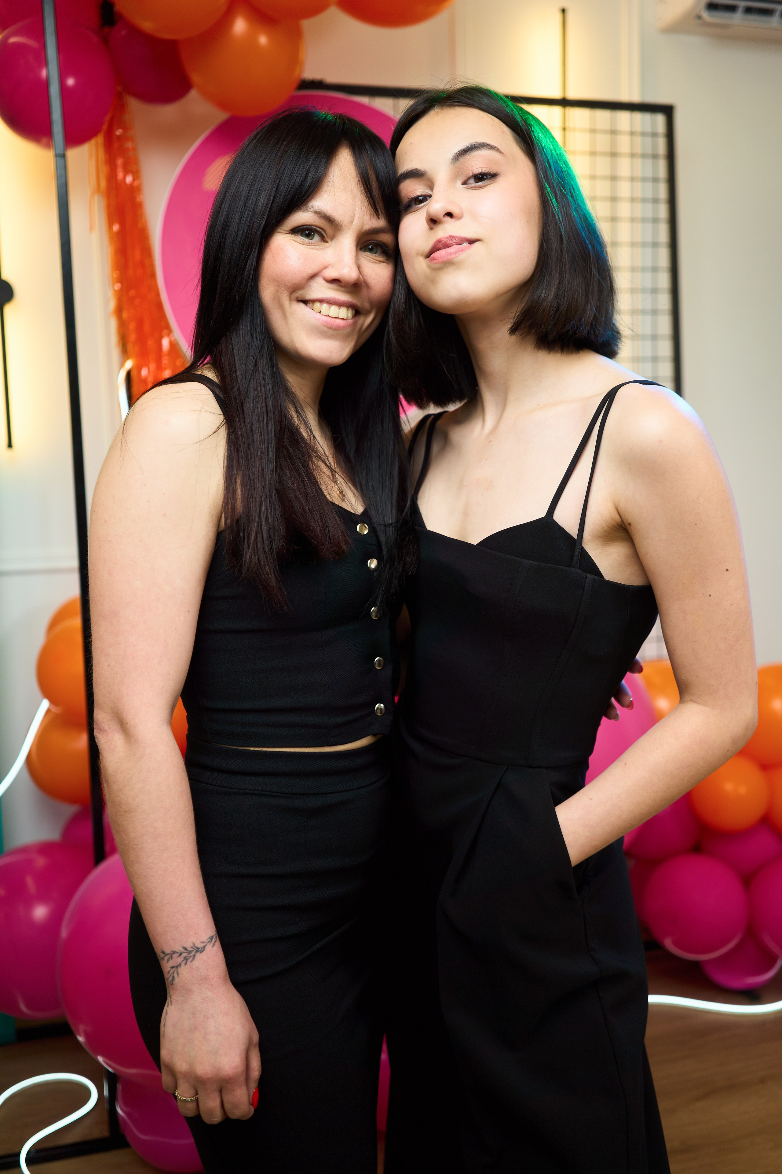 Фотограф на выпускной в Перми. Праздничный фотограф Дмитрий Трифонов