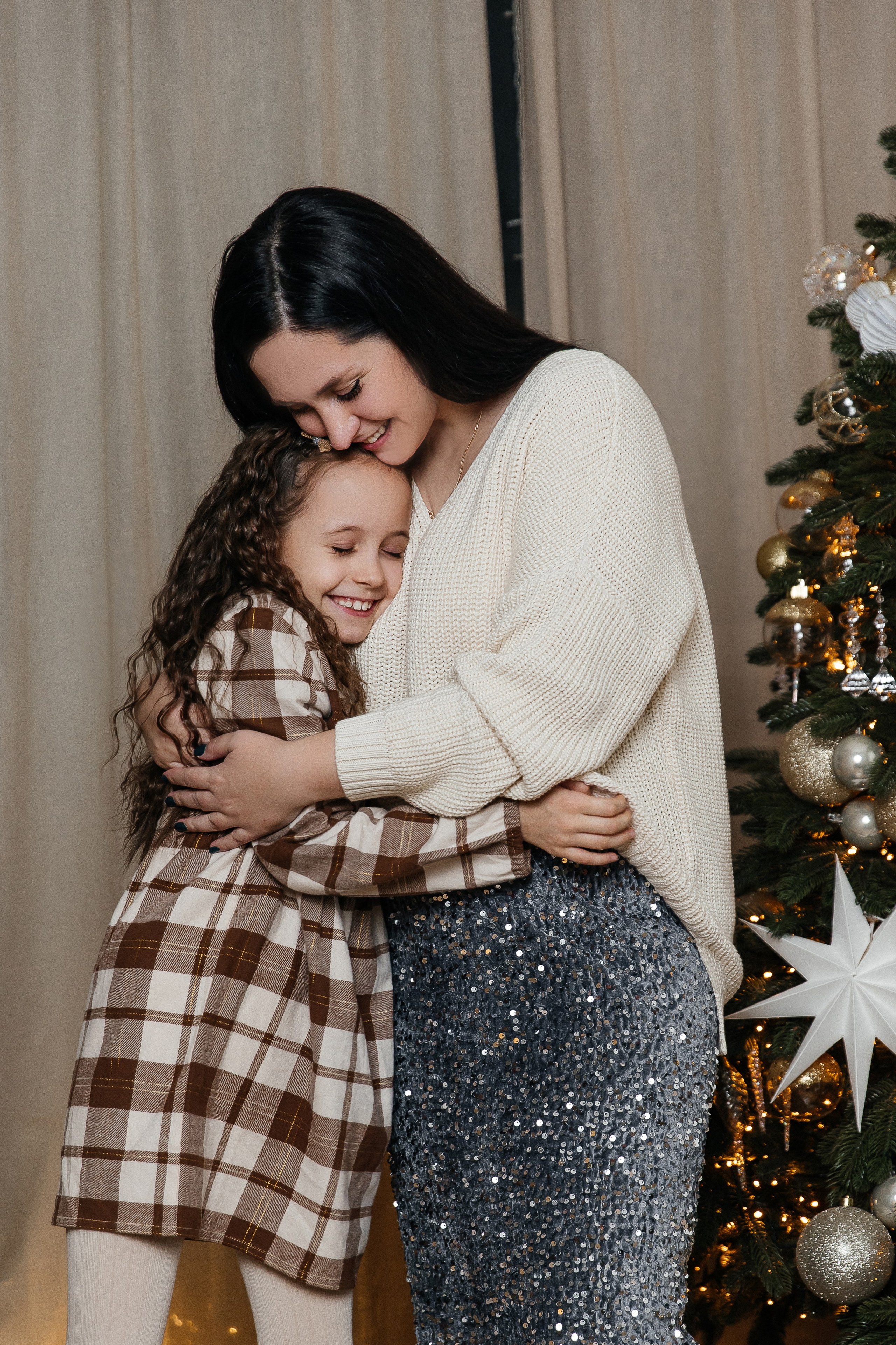 Дарья с семьей новогодняя. Свадебный и семейный фотограф в Вологде Екатерина Назарина