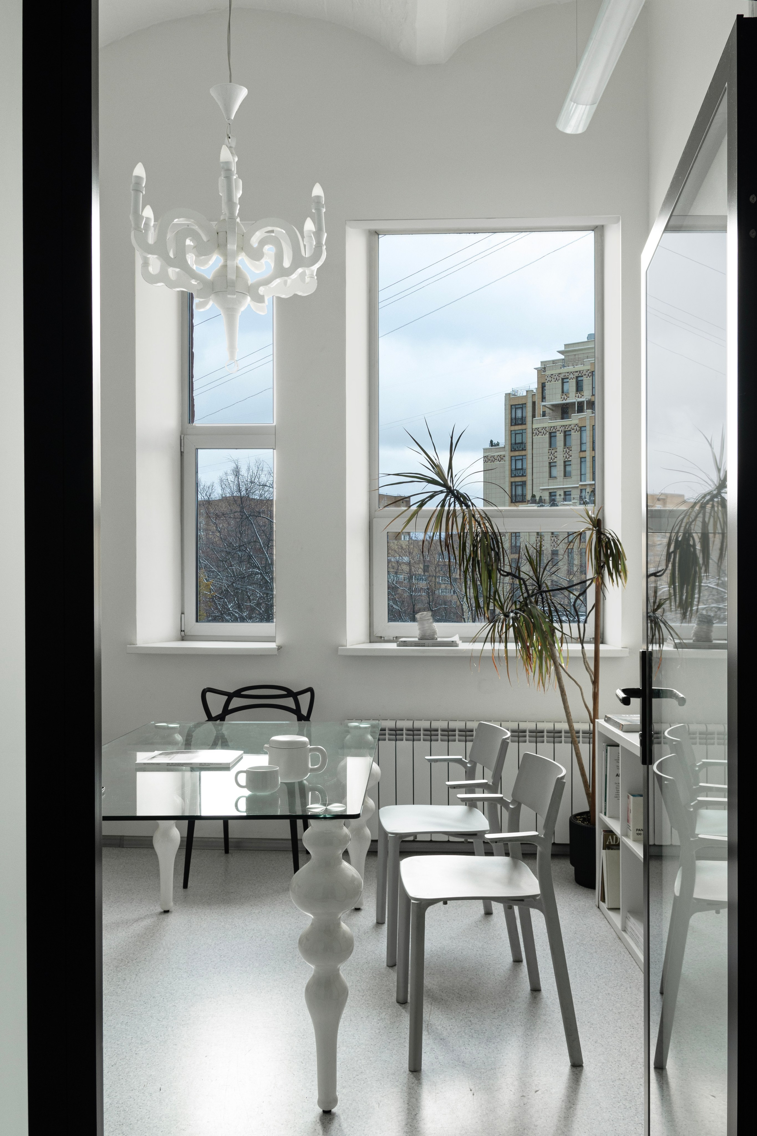 Офис компании Точка дизайна. Интерьерный фотограф Варвара Чеснокова