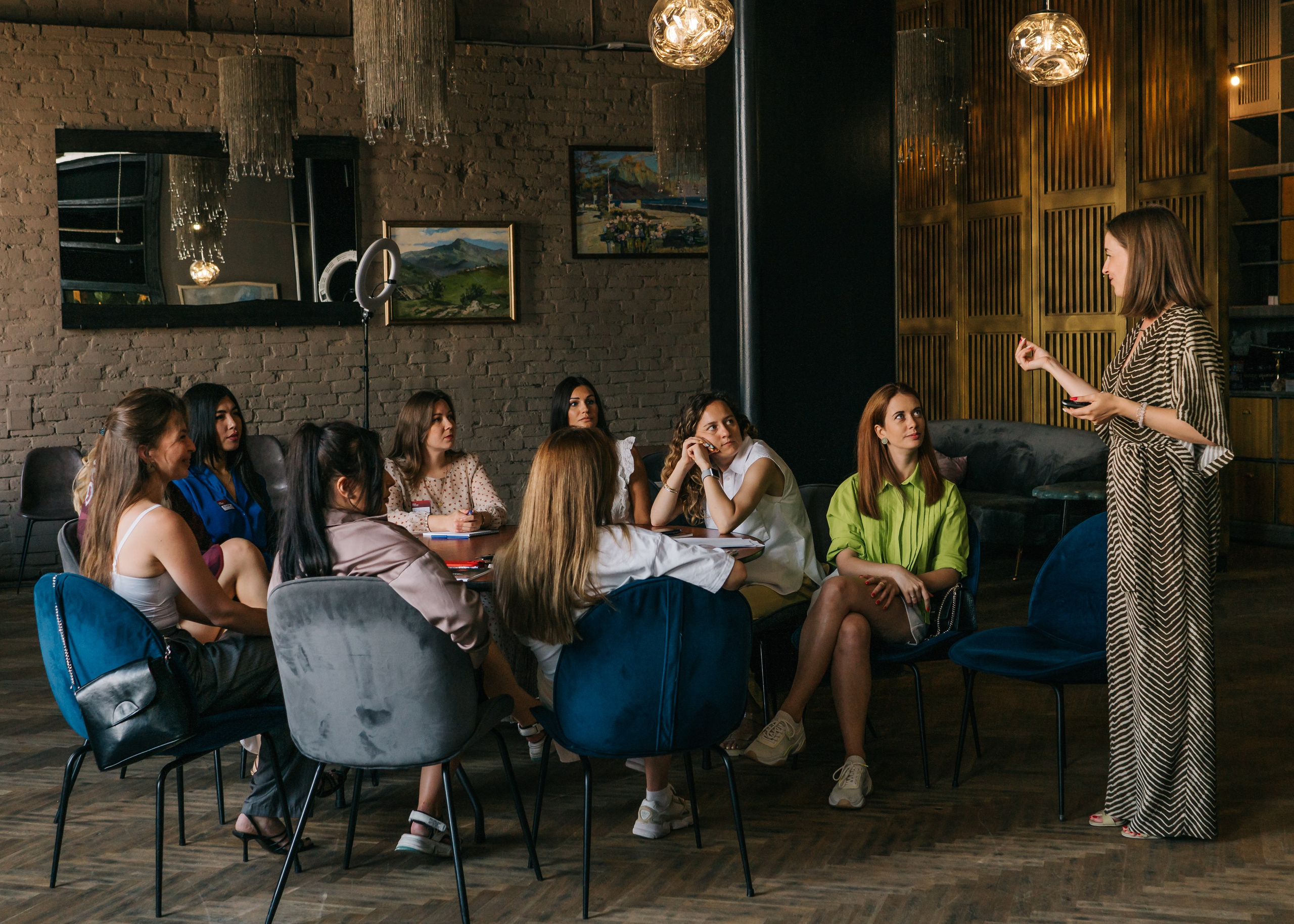 Нетворкинг «Свои в Москве». Женский фотограф в Москве Анастасия Сидорова