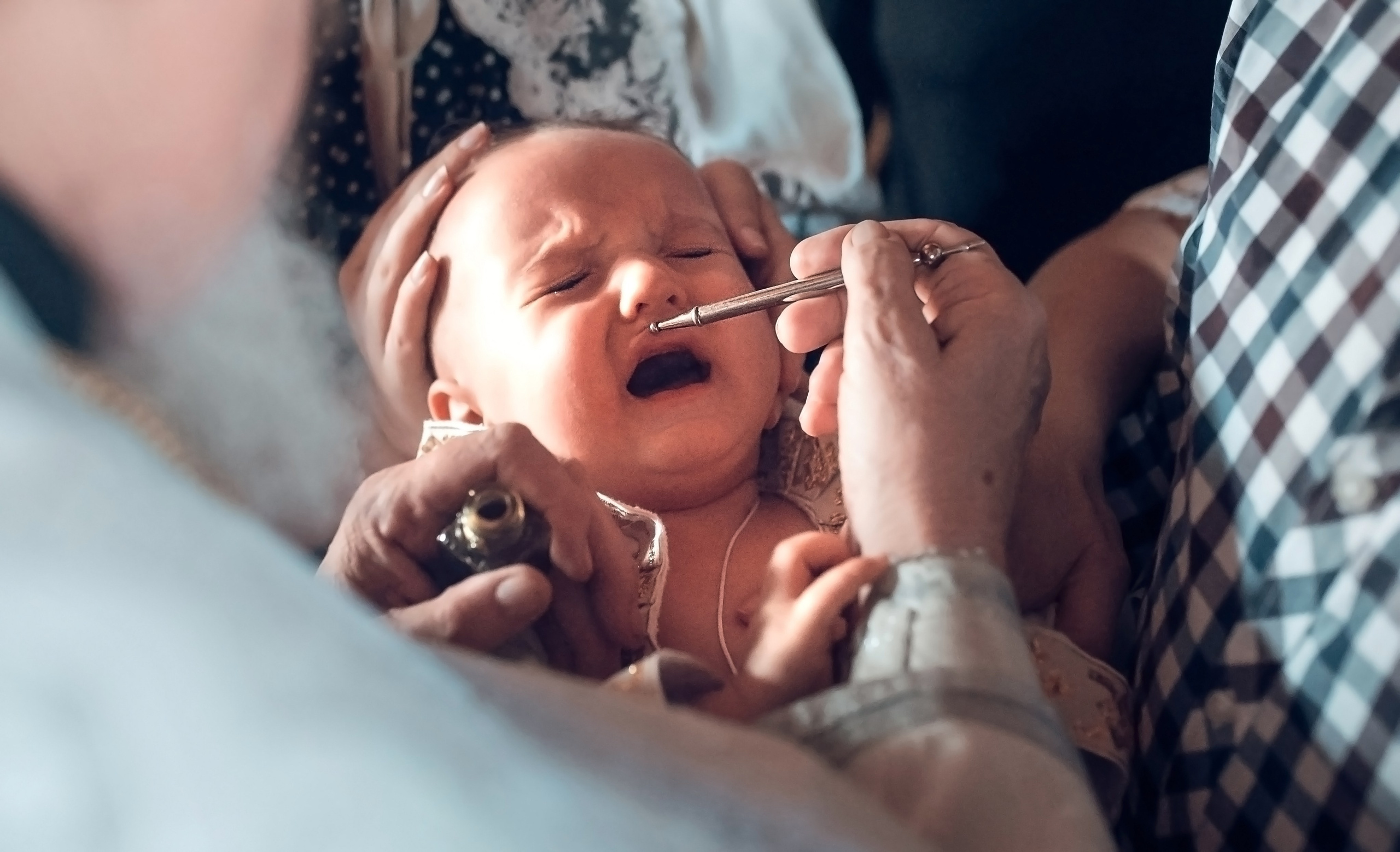 Церковь Покрова Пресвятой Богородицы в Полянах. Семейный фотограф Олеся Батурина Рязань